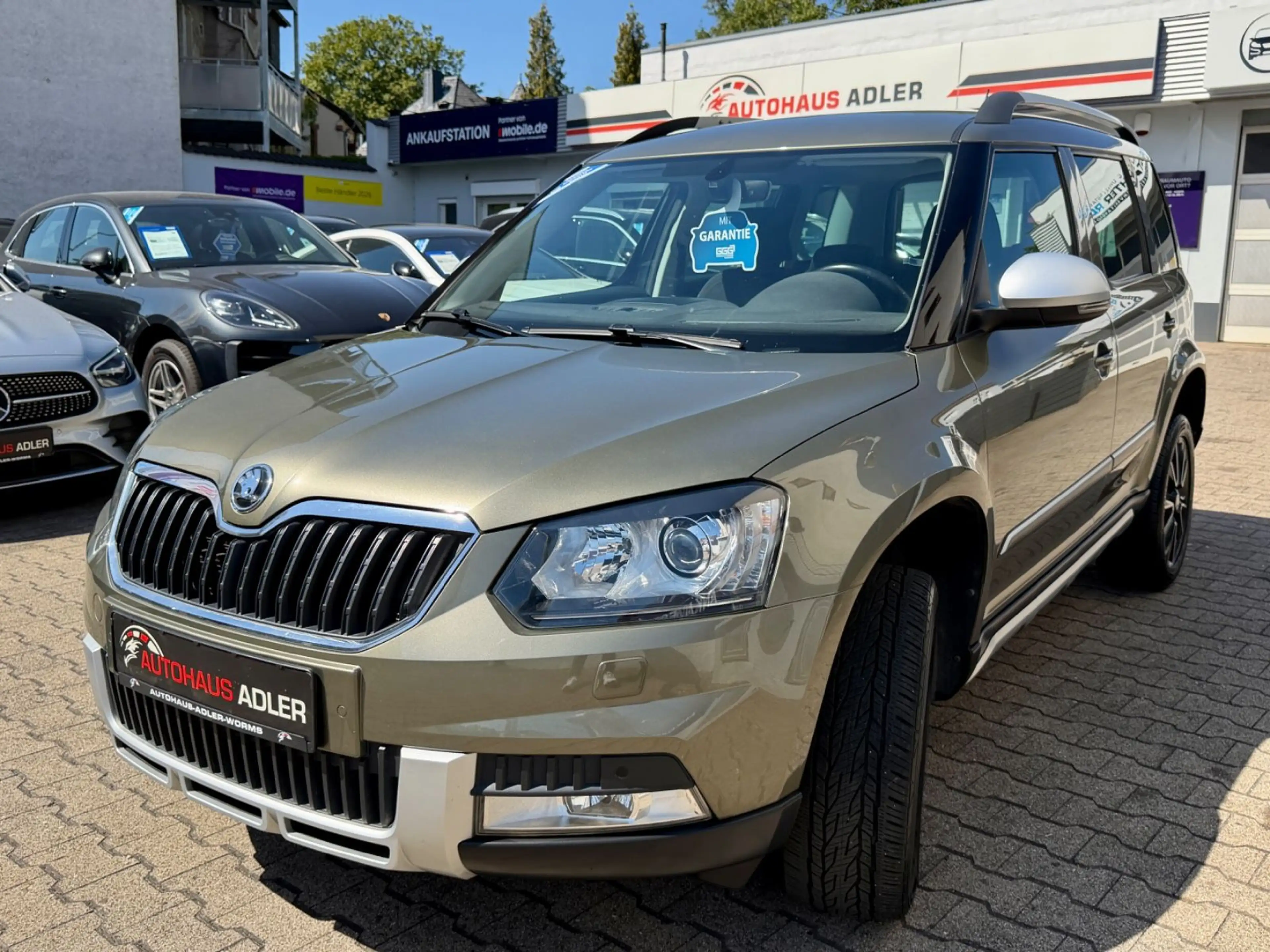 Skoda Yeti Ambition Outdoor 4x4*2HD*AUTOM*NAV*KAM*AHK* — photo 4