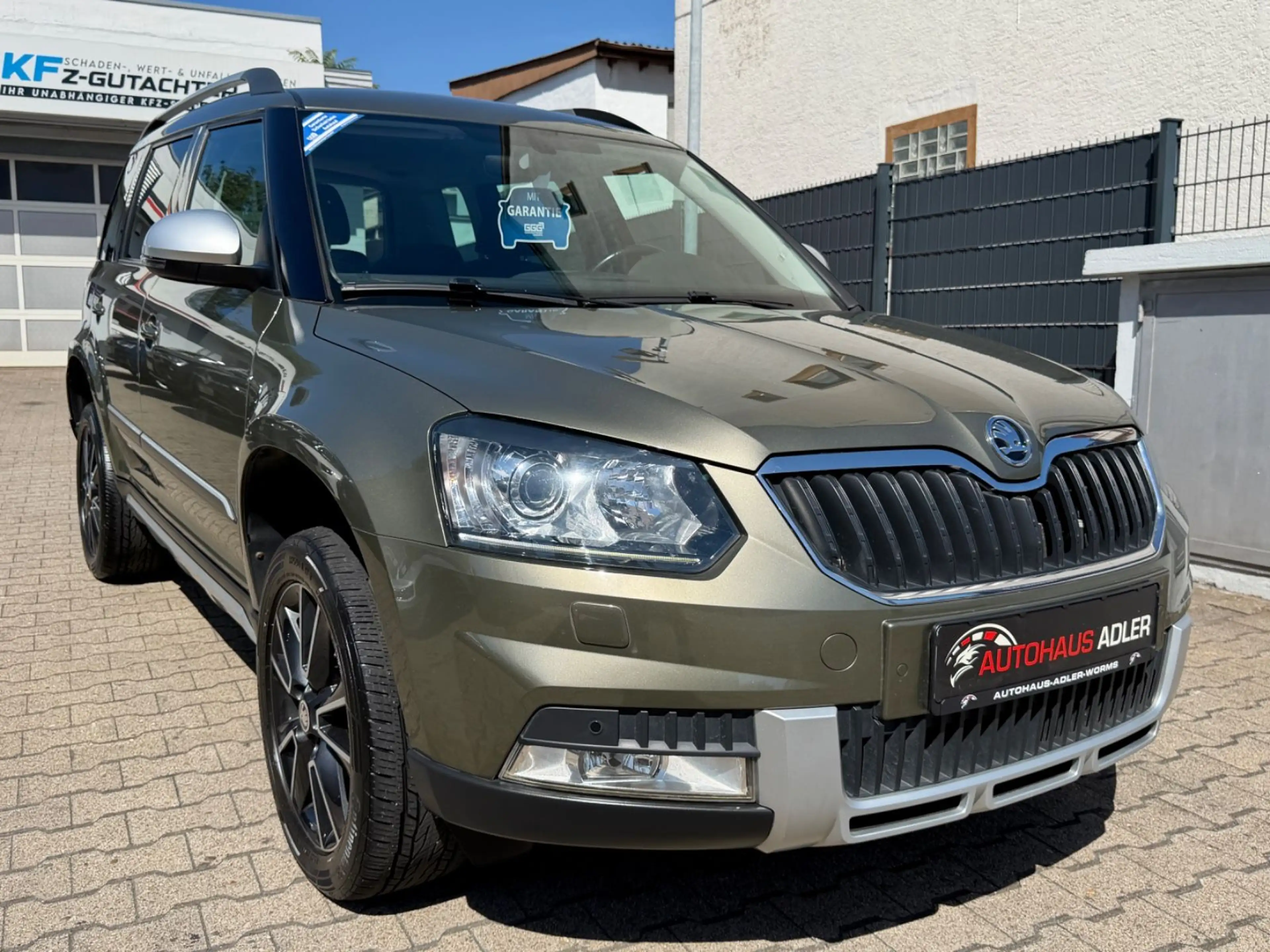 Skoda Yeti Ambition Outdoor 4x4*2HD*AUTOM*NAV*KAM*AHK* — photo 5