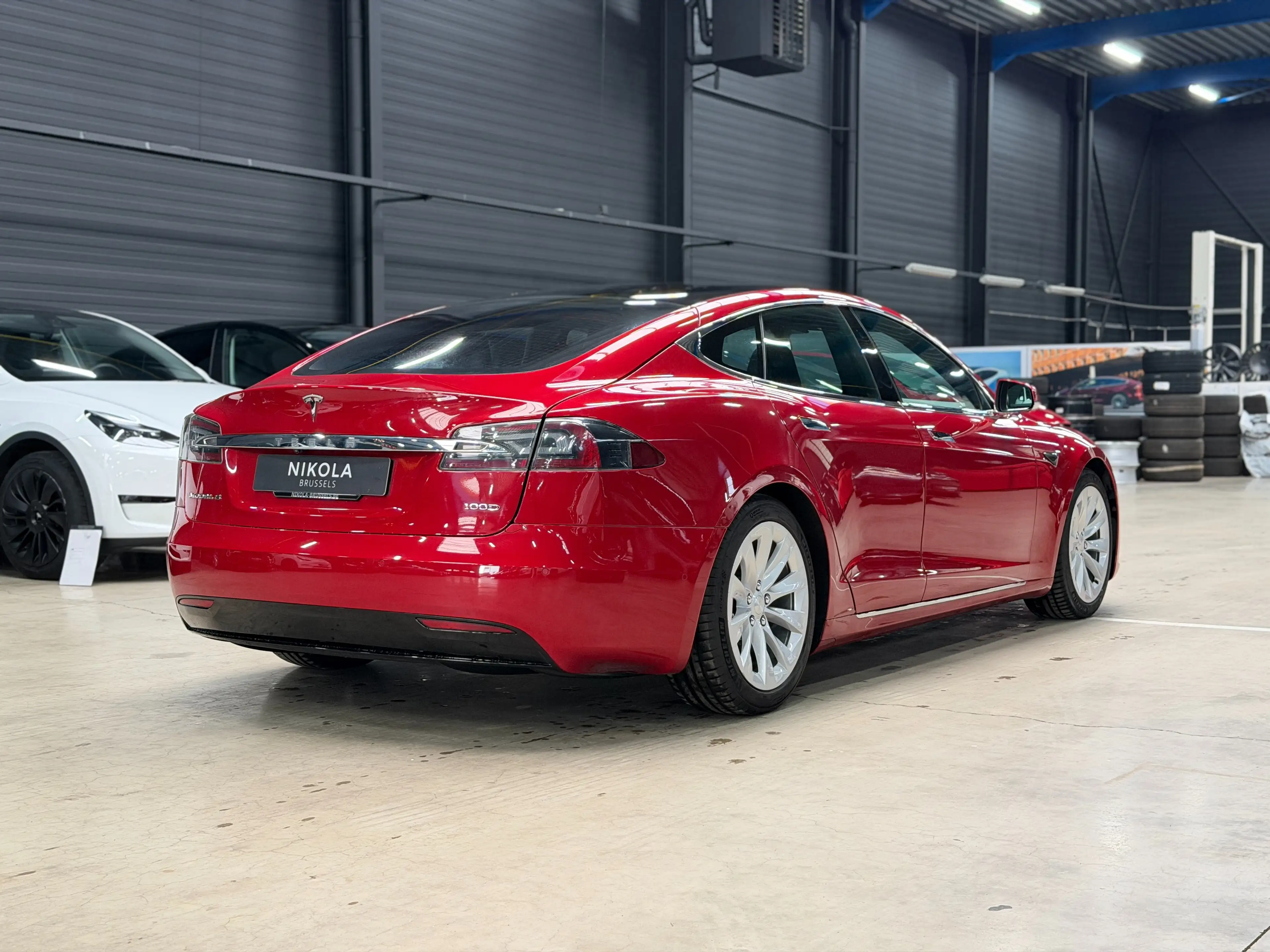 Tesla Model S LONG RANGE - FULL SELF DRIVING ACTIVE - S100D — photo 6