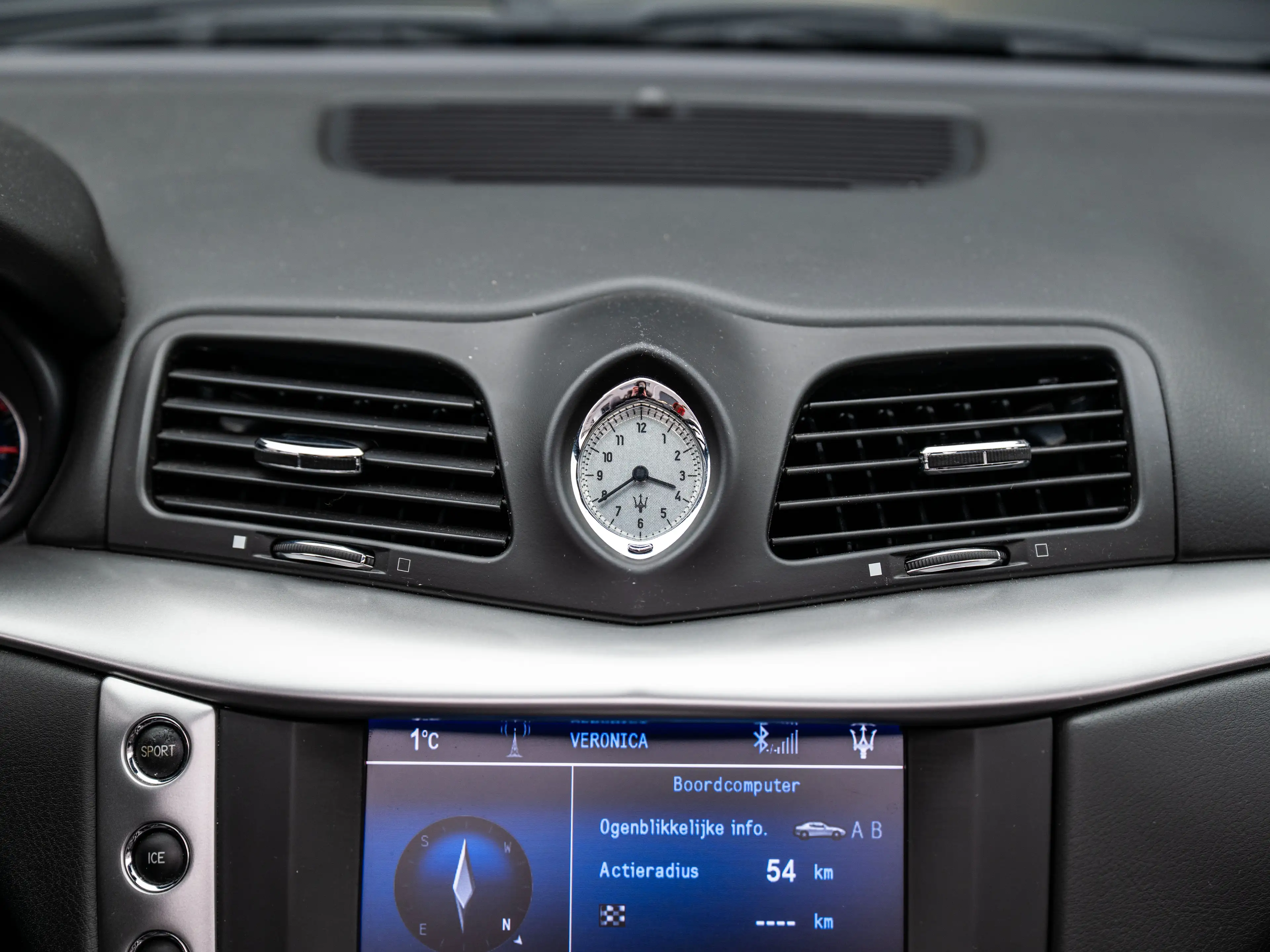 Maserati GranCabrio 4.7 S Sport — photo 9