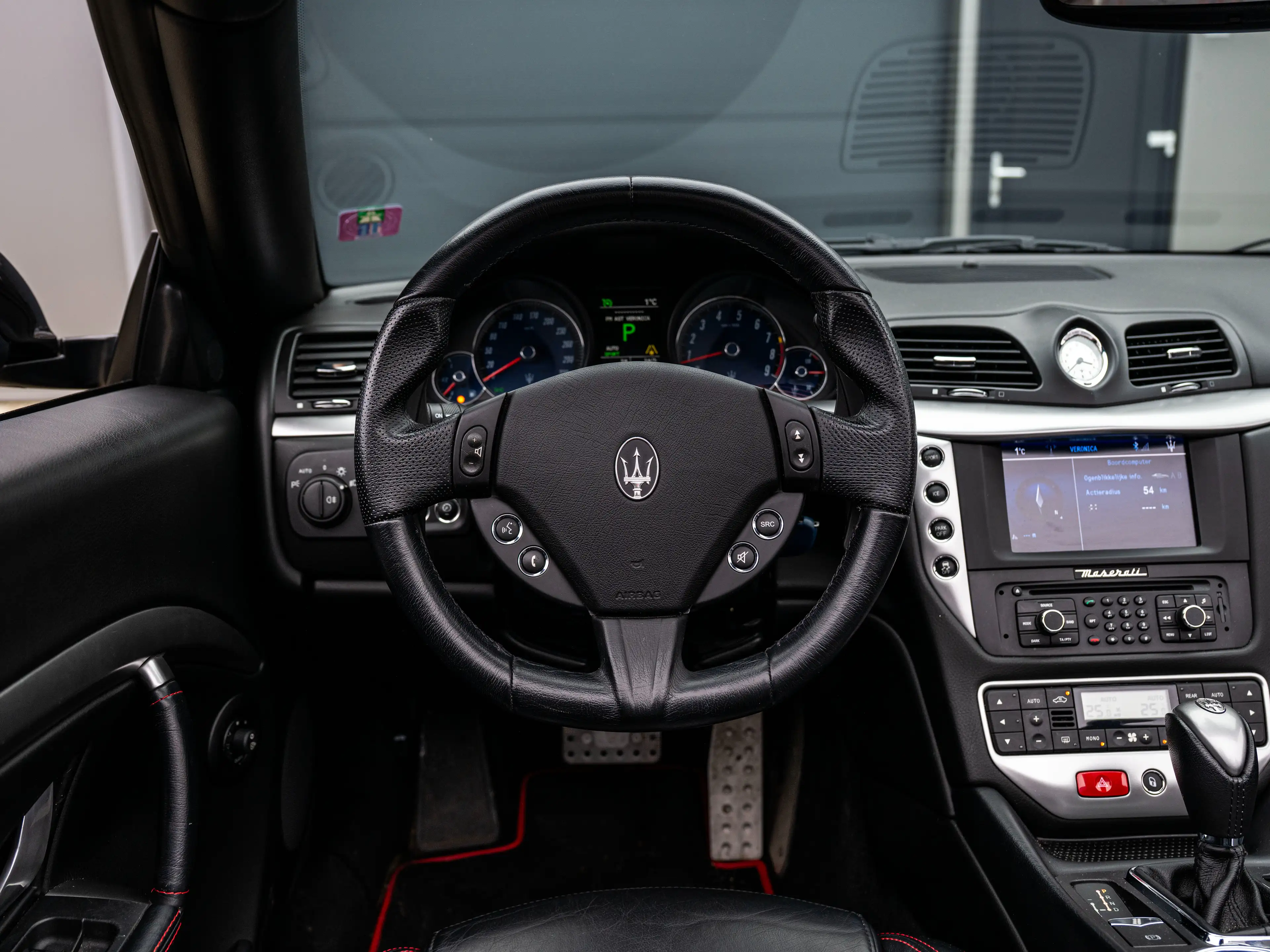Maserati GranCabrio 4.7 S Sport — photo 7