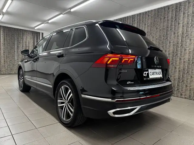 Volkswagen Tiguan view 7