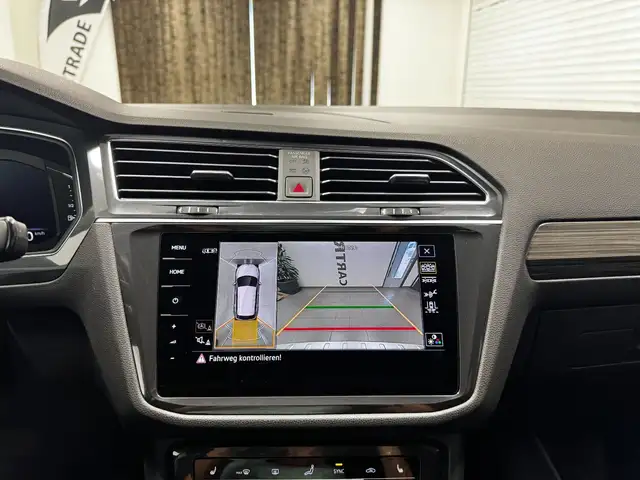 Volkswagen Tiguan view 30