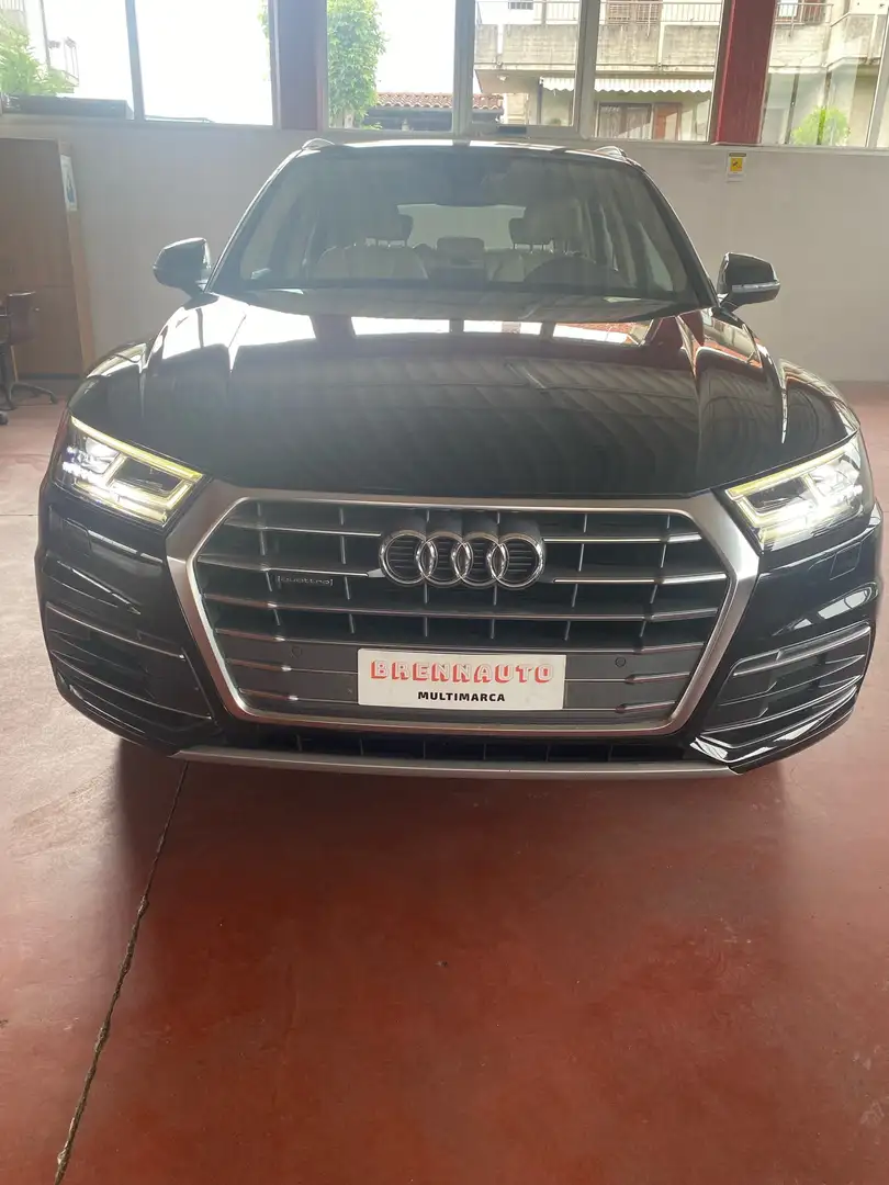 Audi Q5 40 2.0 tdi Design quattro 190cv s-tronic Nero - 1