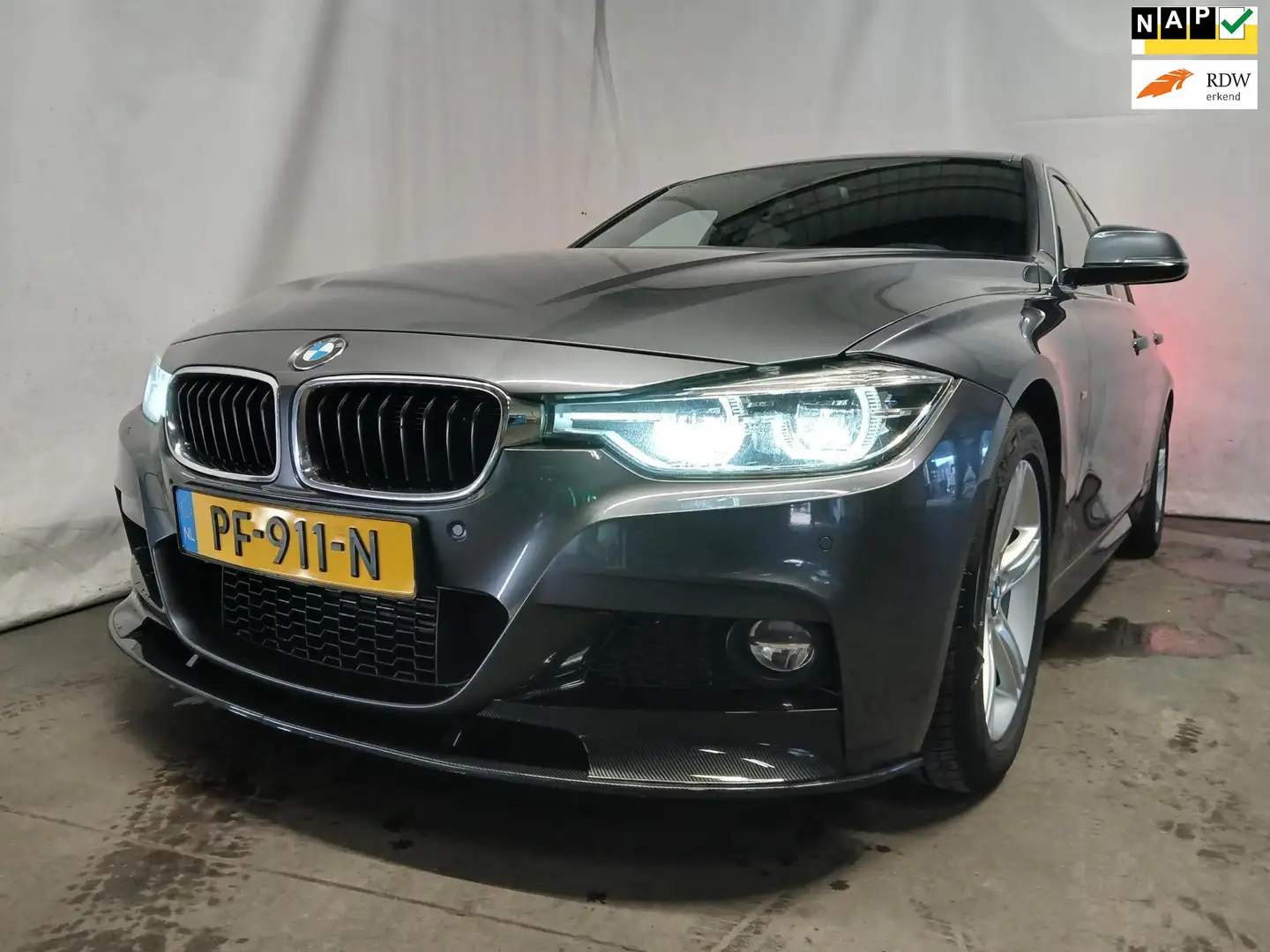 BMW 320 3-serie Touring 320d Centennial High Executive - A Grijs - 1