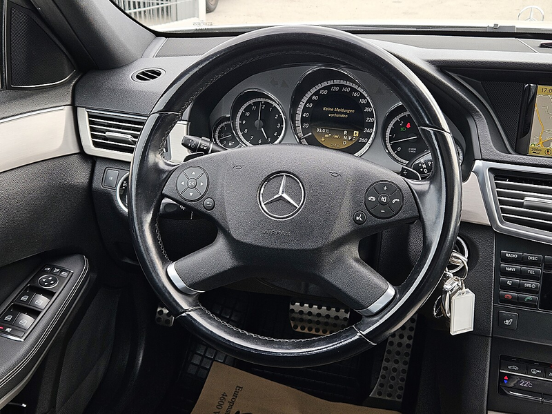 Mercedes-Benz E 350 CDI AMG-Line Vollausstattung! — photo 11
