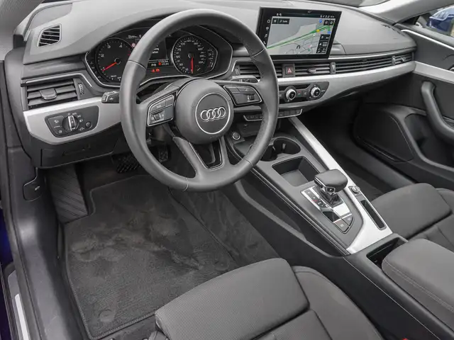 Audi A5 view 9
