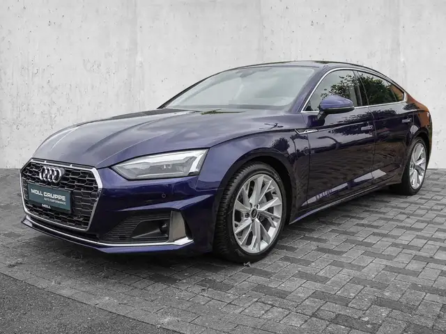 Audi A5 view 2