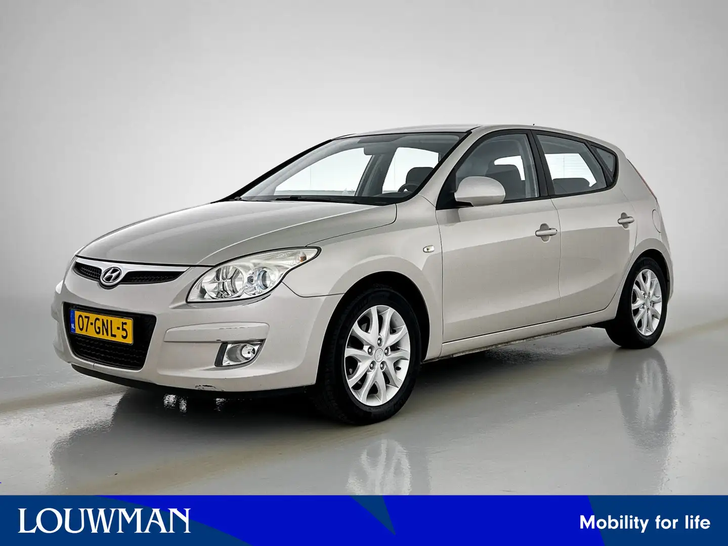 Hyundai i30 1.6i Dynamic Business | Automaat | Grijs - 1