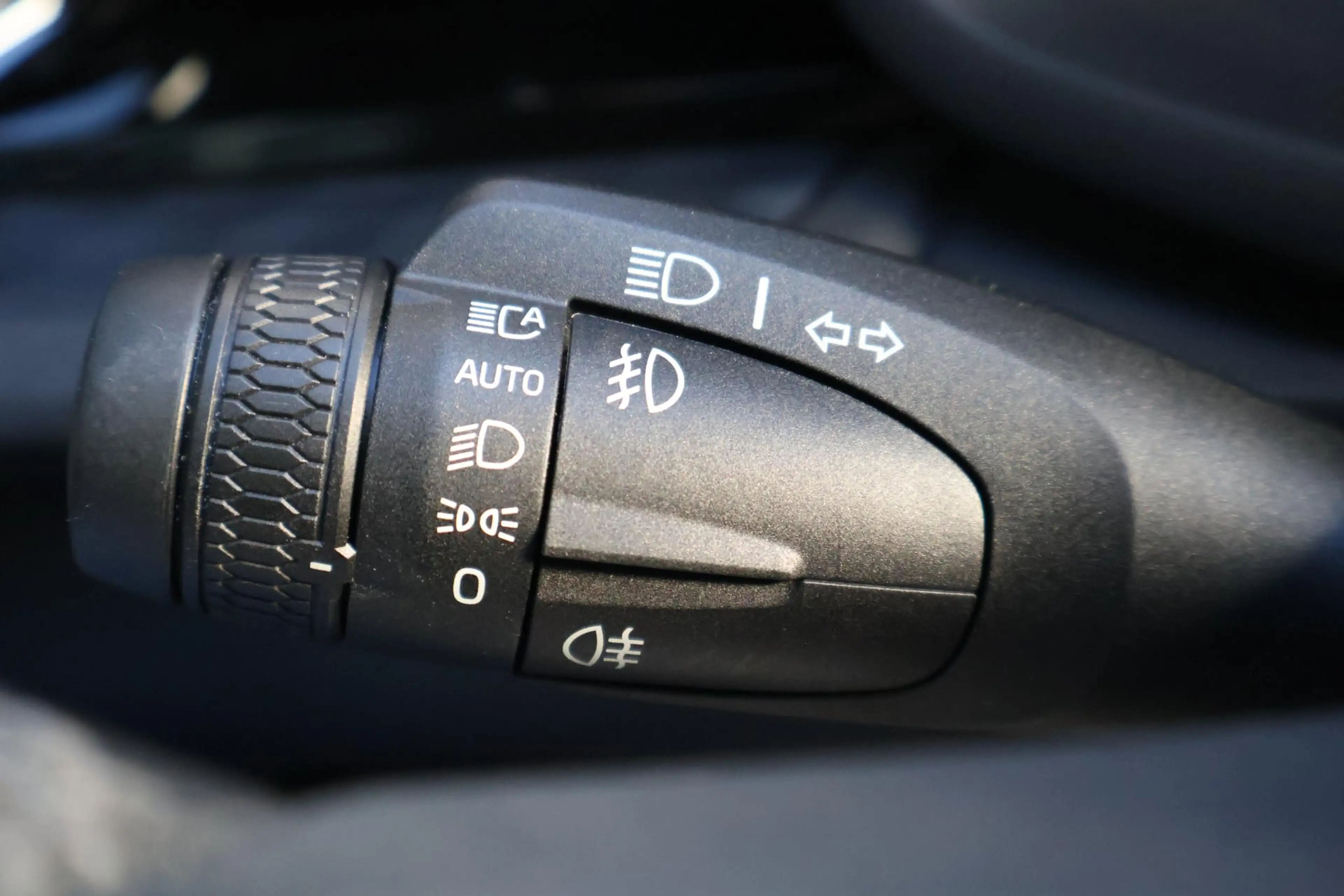 Polestar 2 Long Range Single Motor 82 kWh Verwarmde voorstoel — photo 9