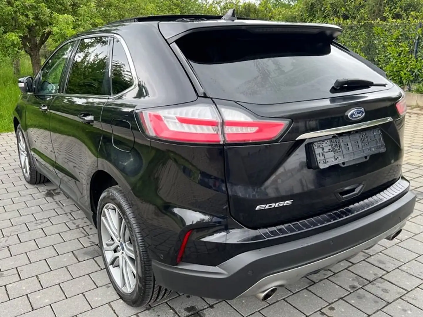 Ford Edge Titanium 4x4 Černá - 2