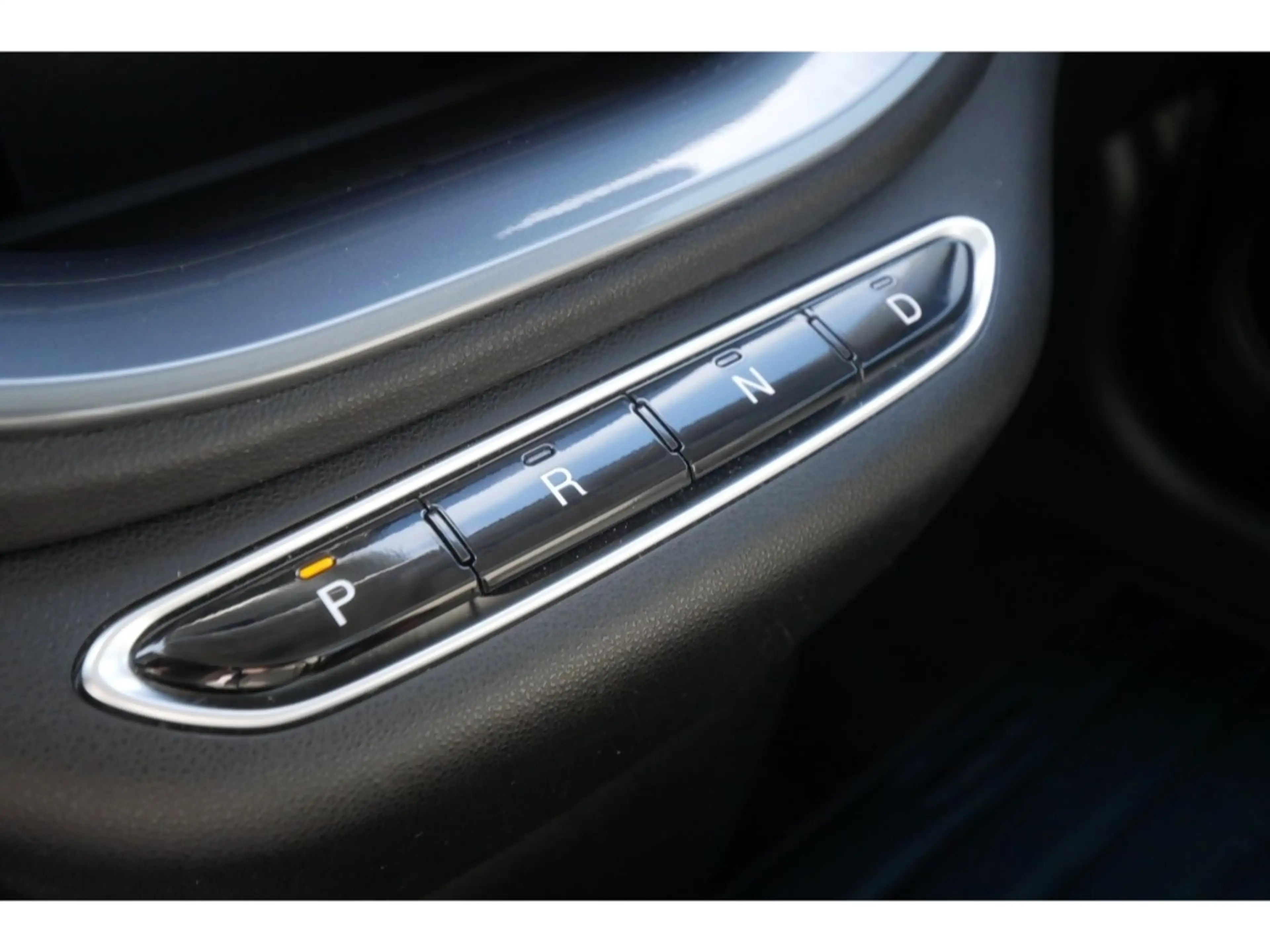Fiat 500e BY BOCELLI AT 42 Kwh 118PS LED NAVI WINTER GLASDAC — photo 10