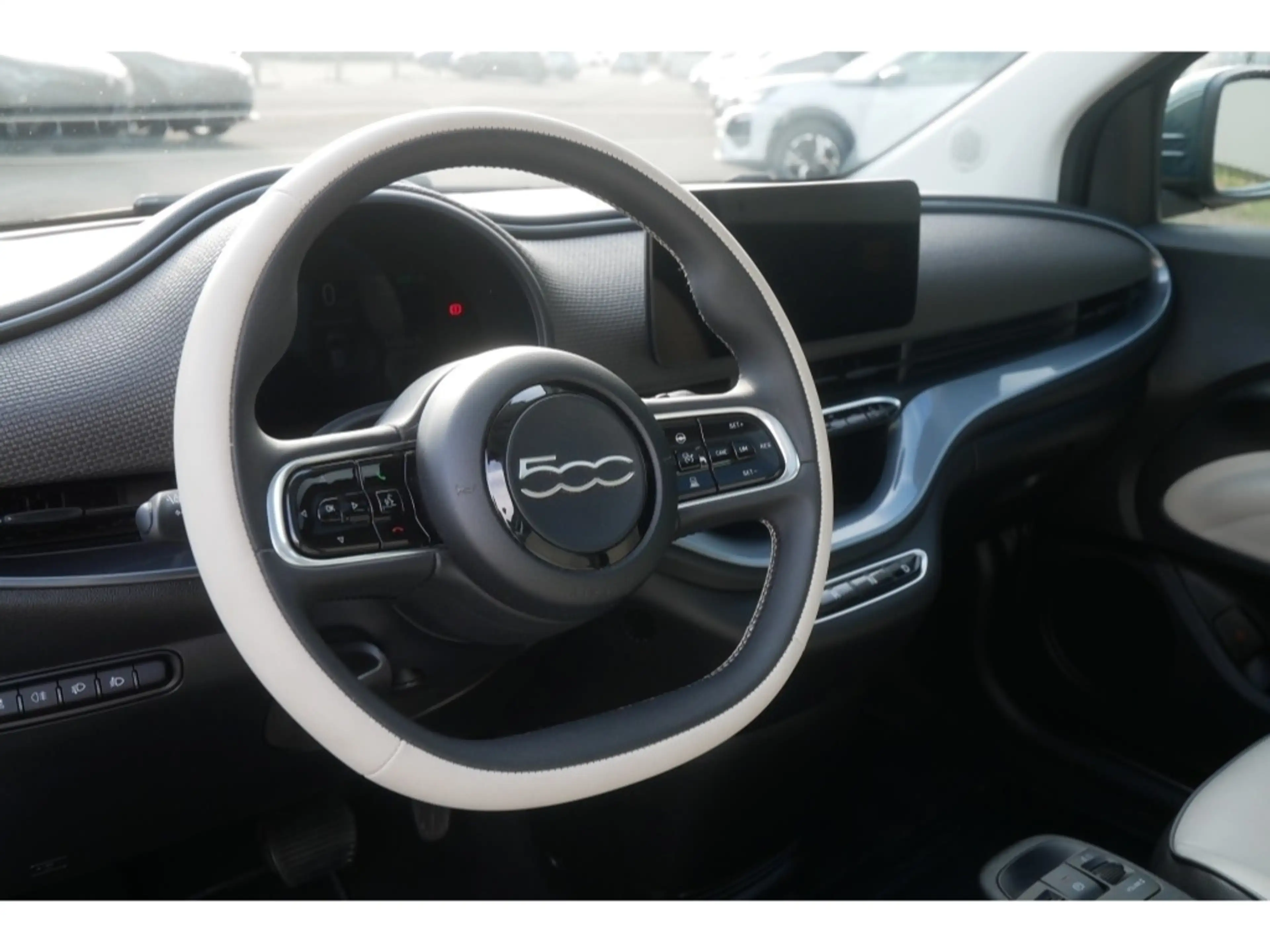 Fiat 500e BY BOCELLI AT 42 Kwh 118PS LED NAVI WINTER GLASDAC — photo 15