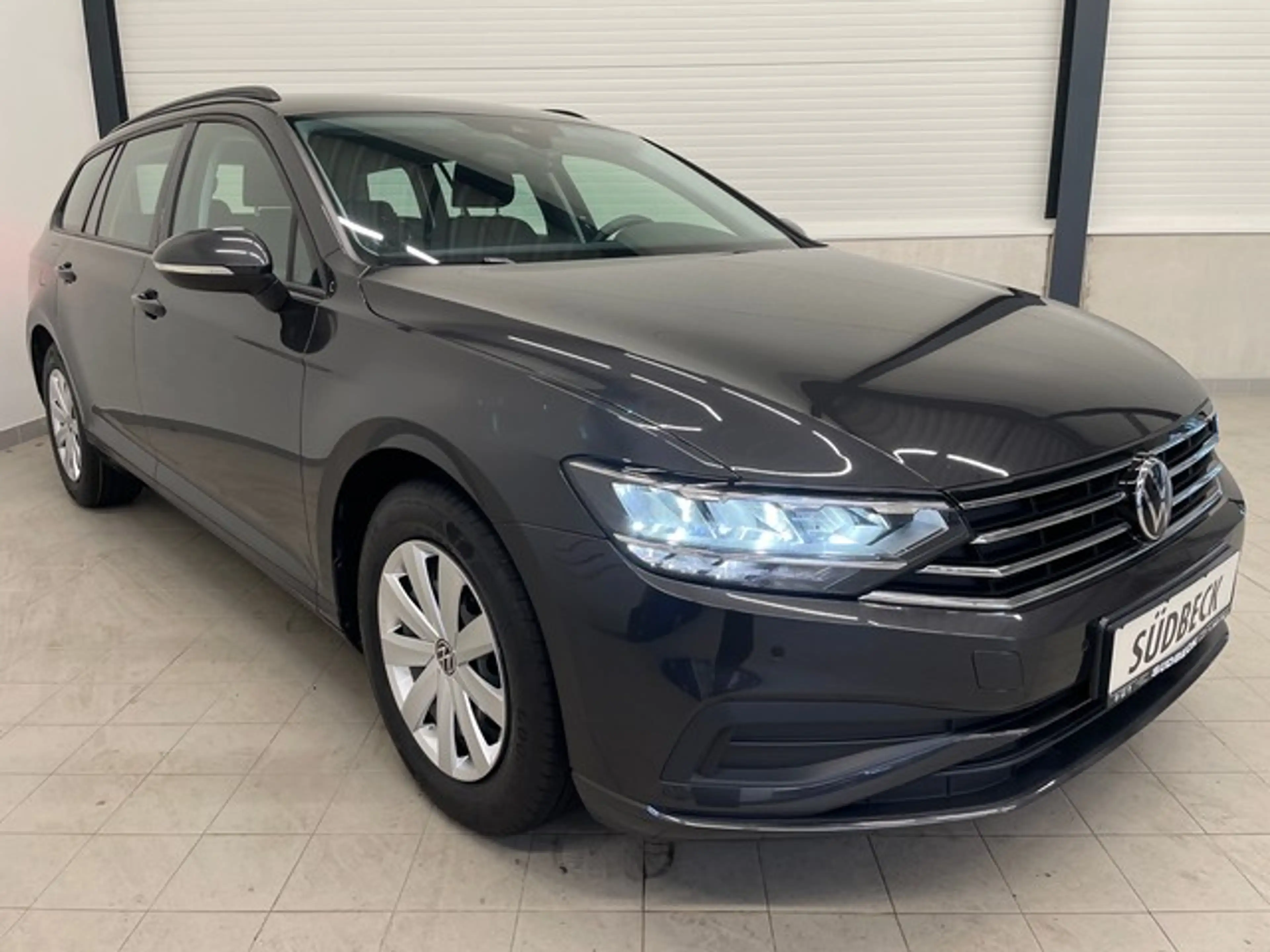 Volkswagen Passat Variant 2.0 TDI Conceptline NAVI+LANE+APP+KAMERA — photo 3