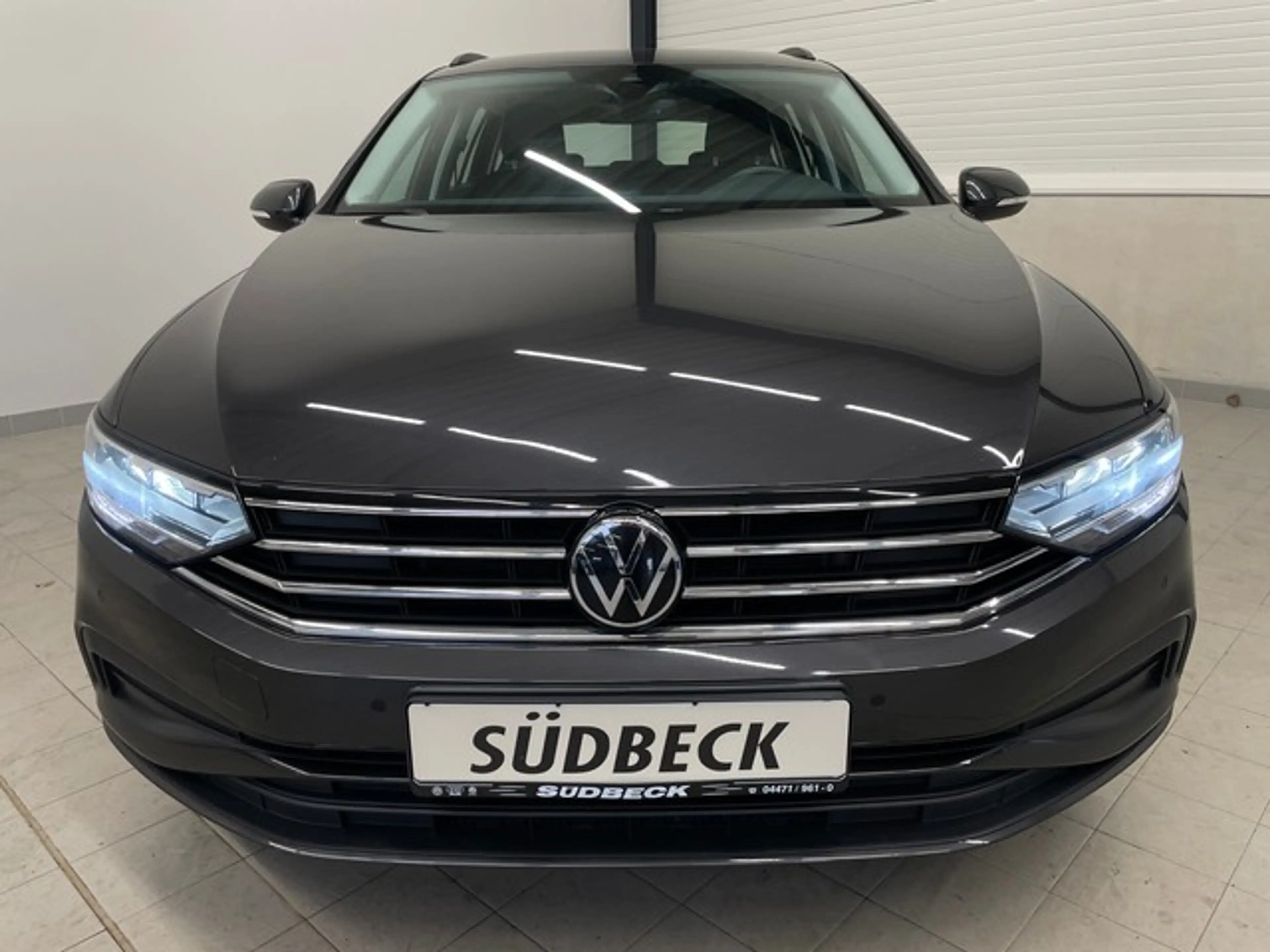 Volkswagen Passat Variant 2.0 TDI Conceptline NAVI+LANE+APP+KAMERA — photo 2