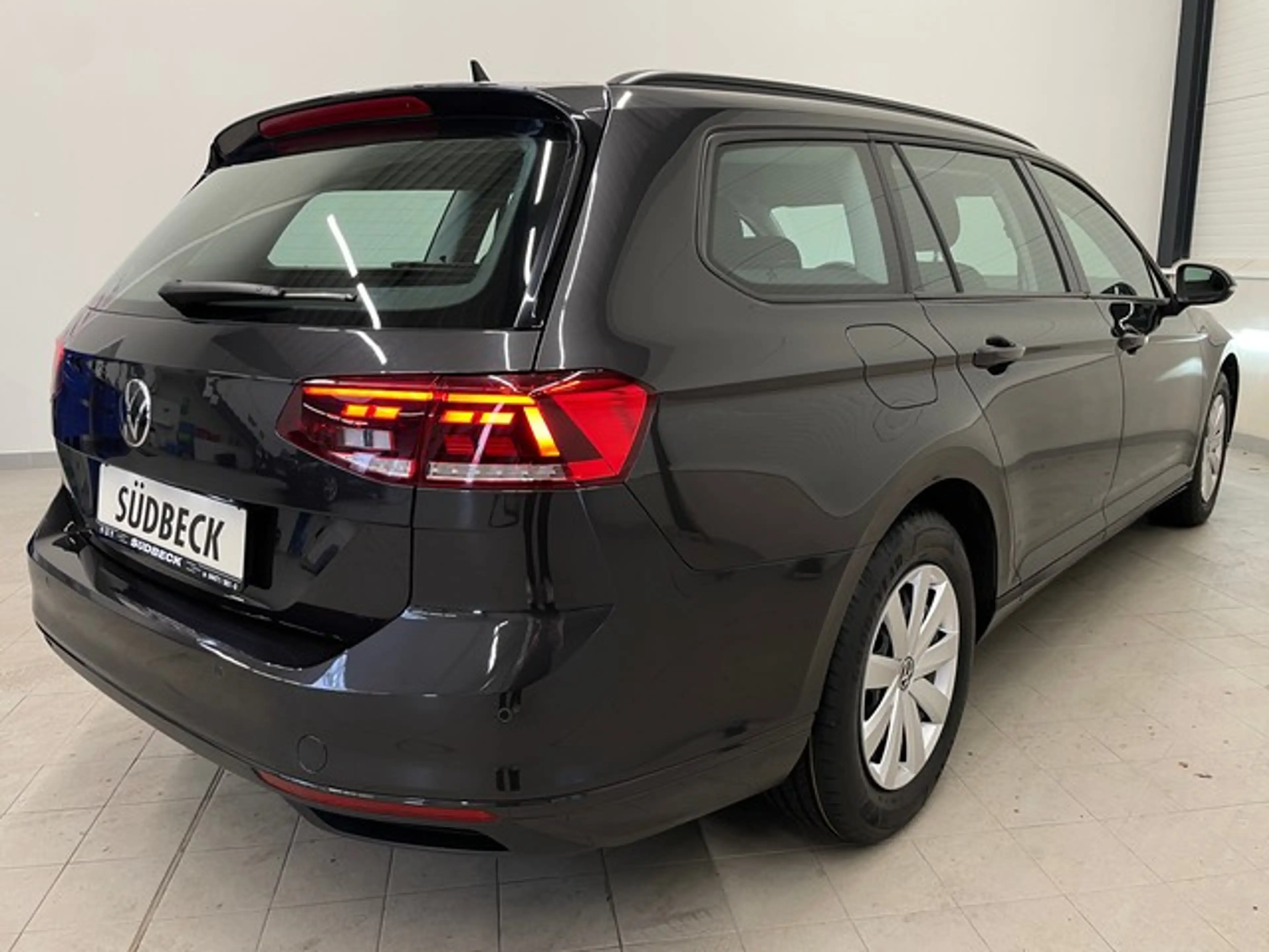 Volkswagen Passat Variant 2.0 TDI Conceptline NAVI+LANE+APP+KAMERA — photo 4