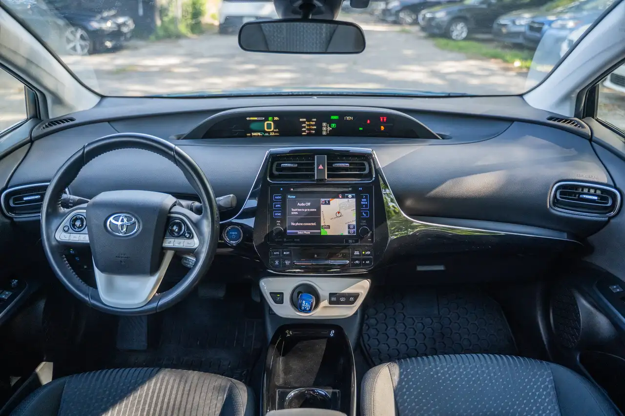 Toyota Prius Prime fotografie Toyota Prius Prime