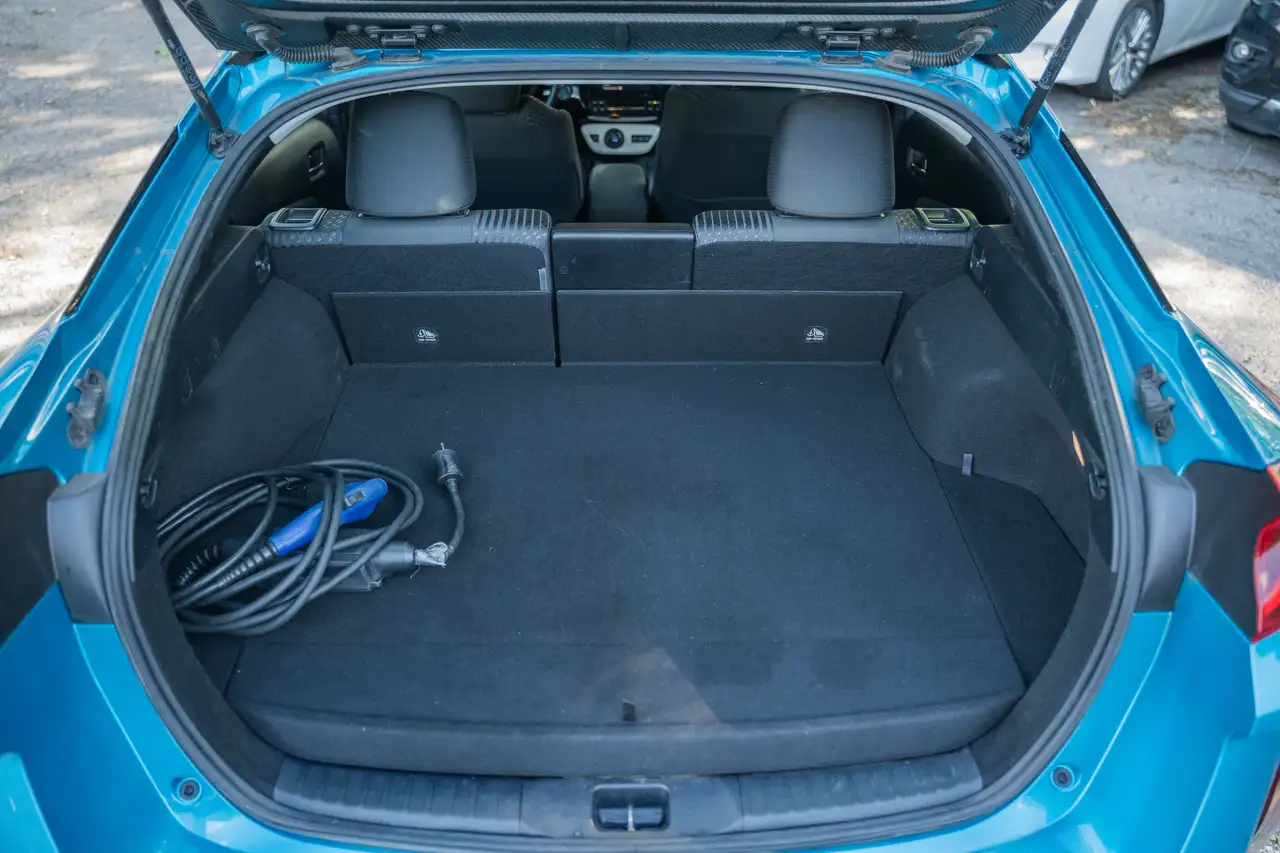 Toyota Prius Prime fotografie Toyota Prius Prime