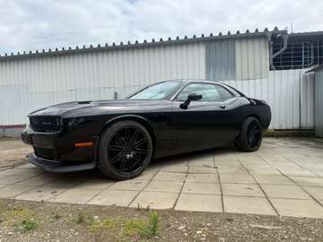 V6 SXT
