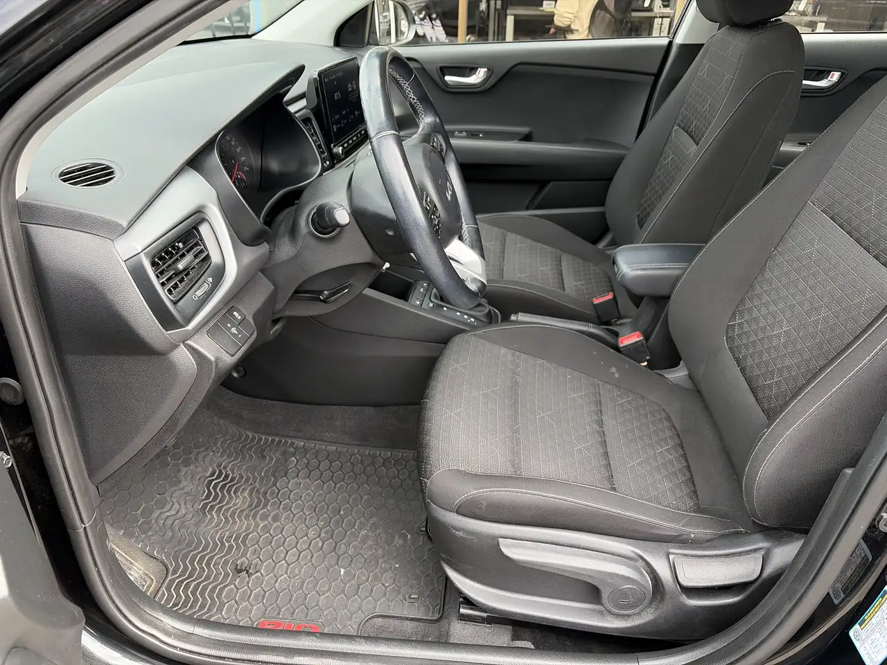 Kia Rio снимка Kia Rio