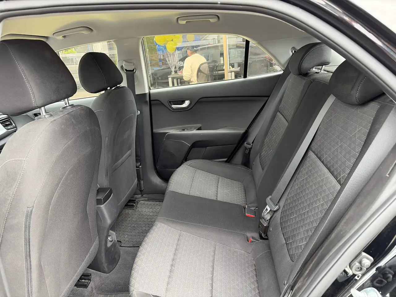 Kia Rio снимка Kia Rio