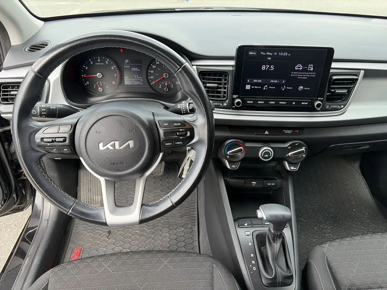 Kia Rio снимка Kia Rio