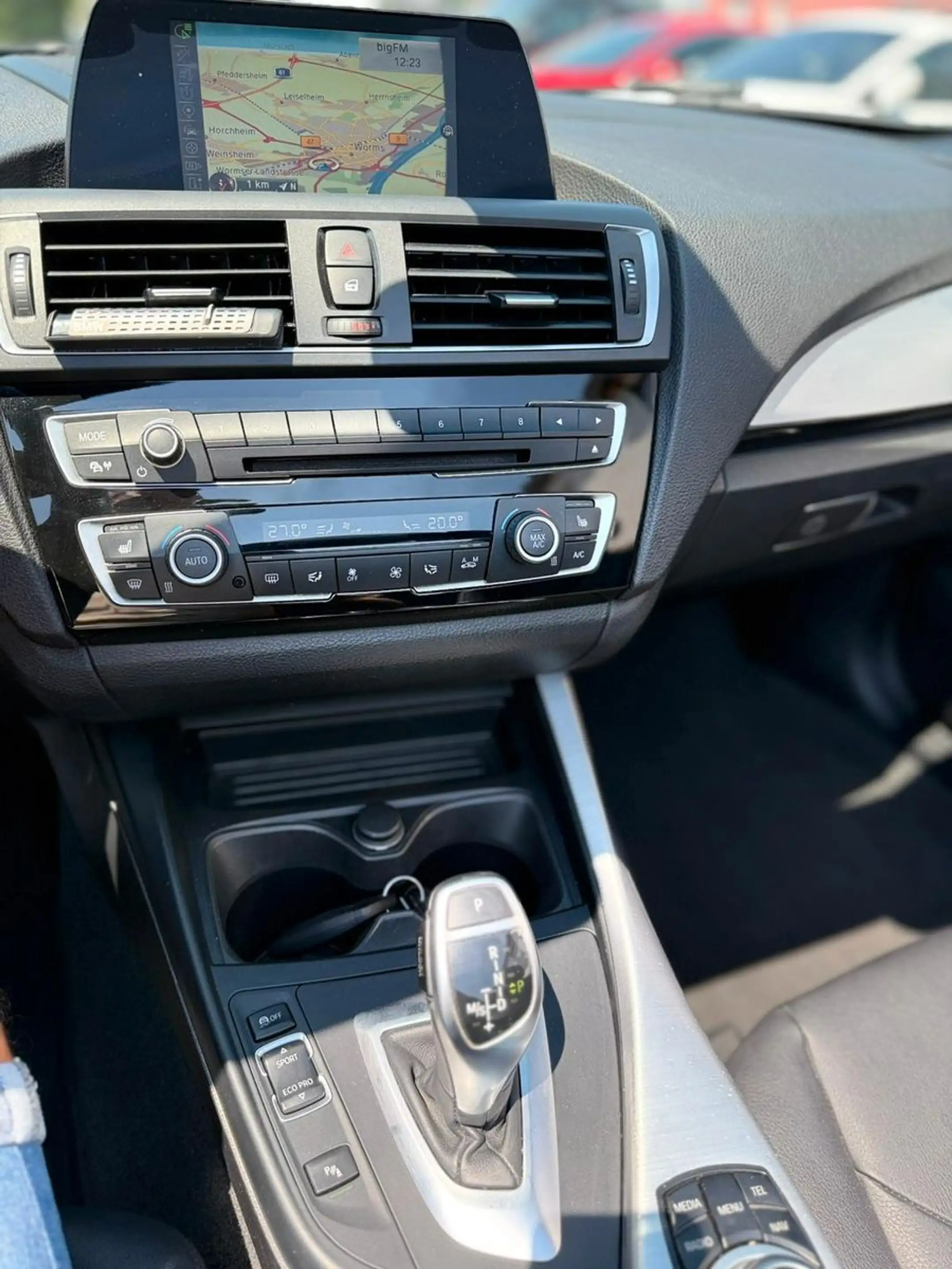 BMW 225 Cabrio 225 d LuxuryLine*Bi-XENON*NAVI*LEDER — photo 12