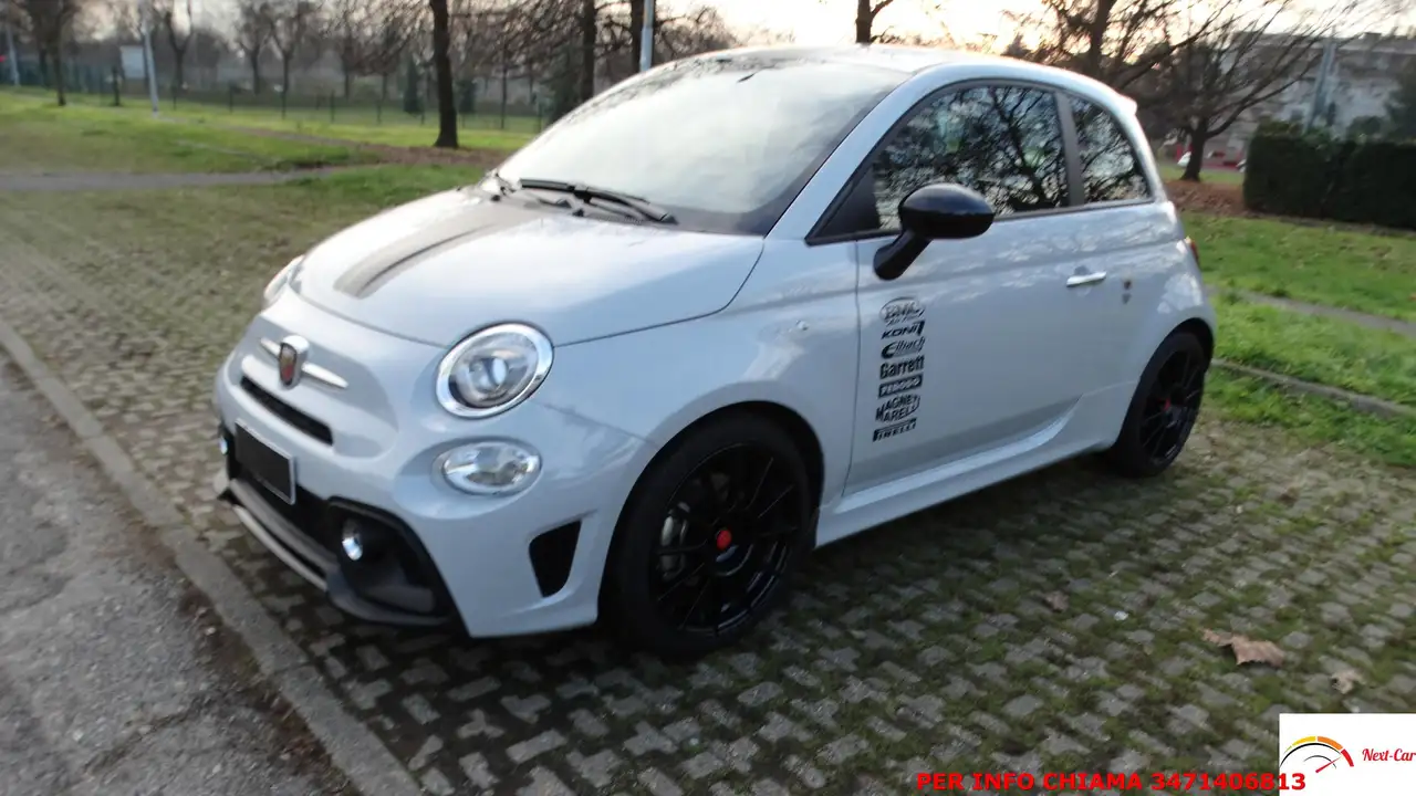 Abarth 595 2021
