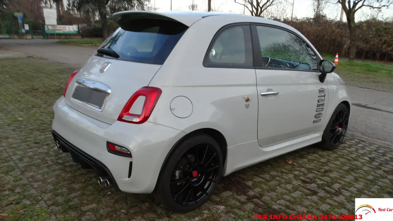 Abarth 595 2021