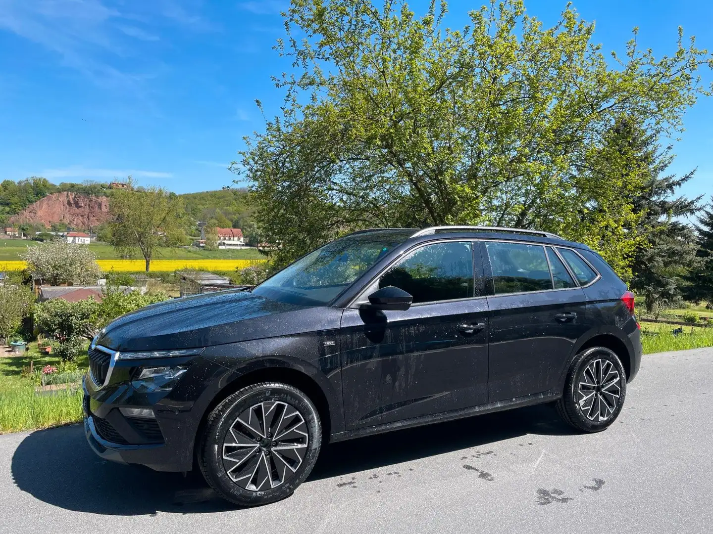 Skoda Kamiq Tour 1.5 TSI 110 kW Nero - 1