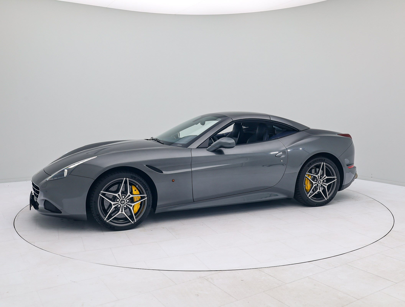 Ferrari California T - FERRARI HAMBURG — photo 15