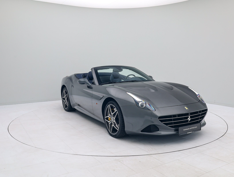 Ferrari California T - FERRARI HAMBURG — photo 4