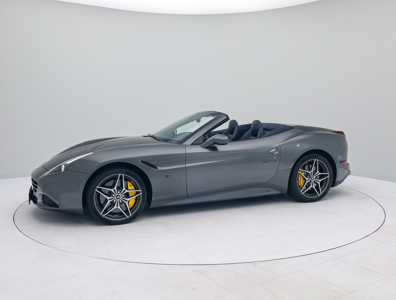 Ferrari California T - FERRARI HAMBURG — photo 14