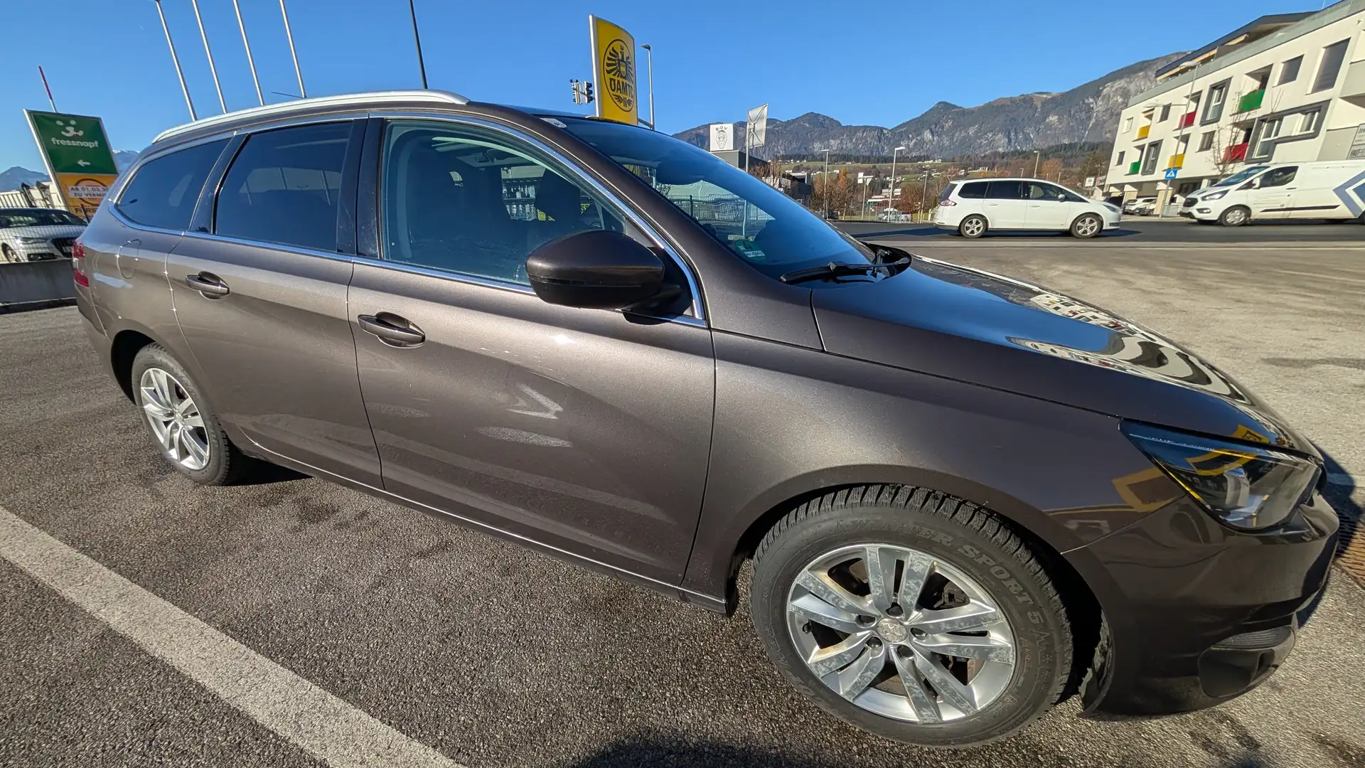 Peugeot 308 SW 2,0 BlueHDi 150 S Allure 7 Zoll Grau - 1