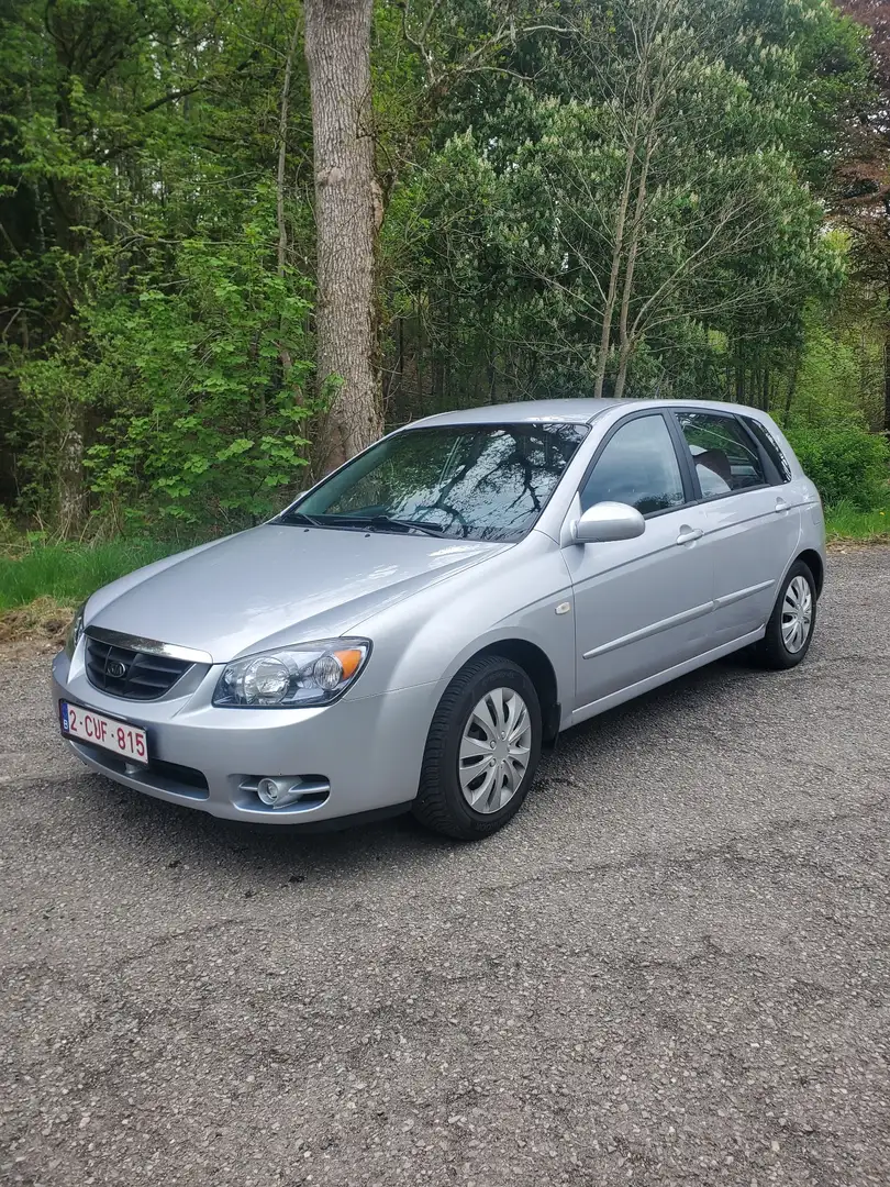 Kia Cerato 2.0 CRDi 112 EX - 1