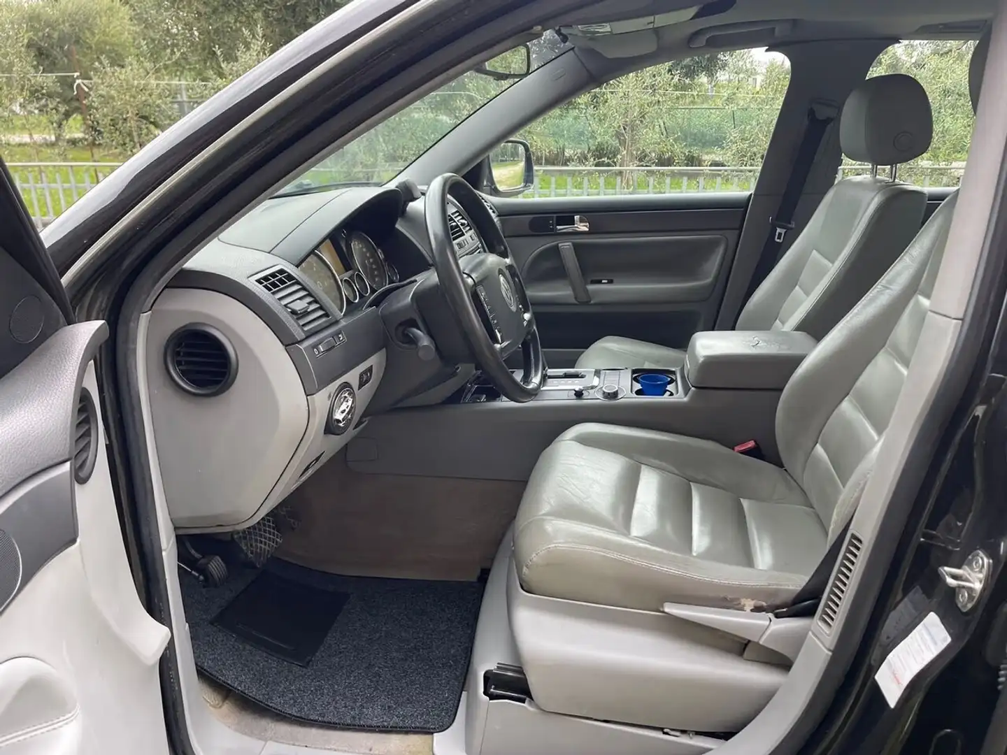 Volkswagen Touareg Touareg 2.5 tdi R5 tiptronic Black - 2