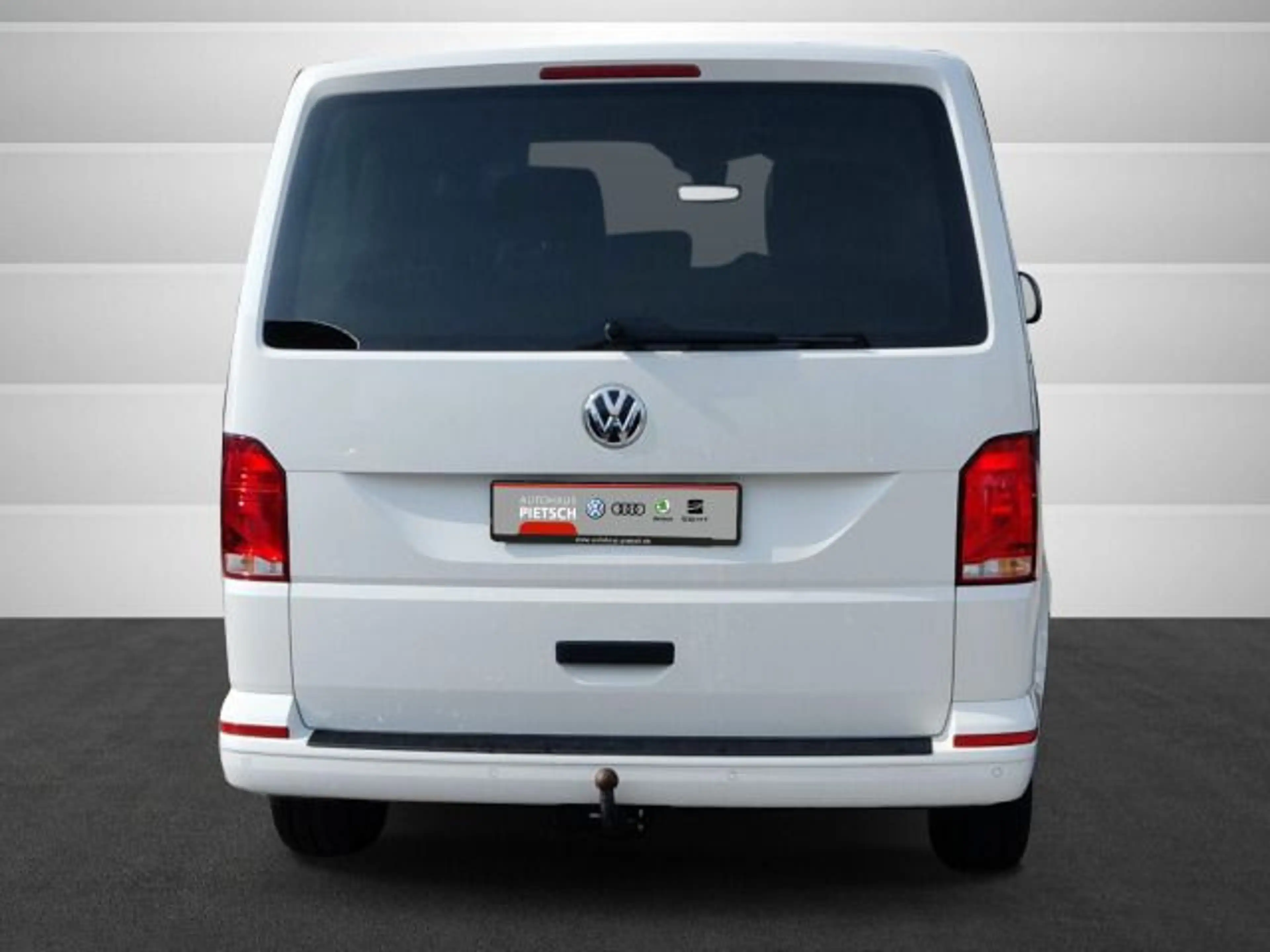 Volkswagen T6.1 Multivan 2.0 TDI — photo 5