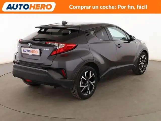 Toyota C-HR view 6