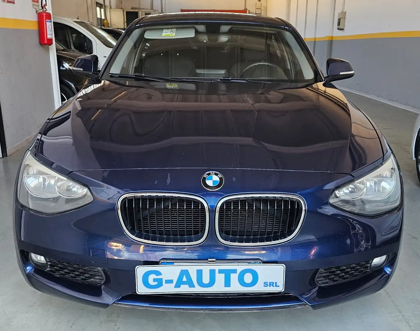 BMW 114 Serie 1 F/20-21 2011 114d 5p Joy Albastru - 1