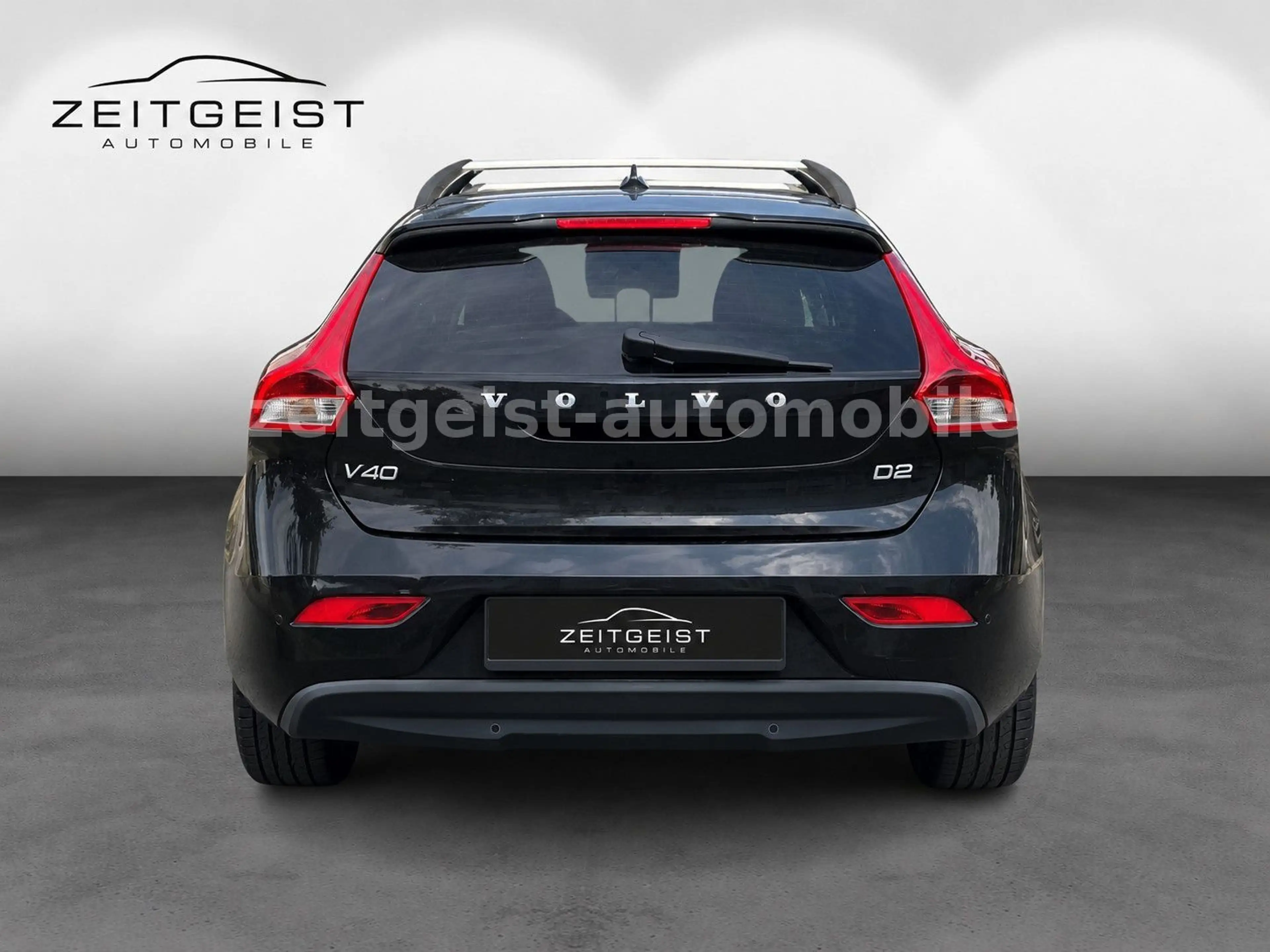 Volvo V40 D2 *TÜV & SERVICE NEU* — photo 6