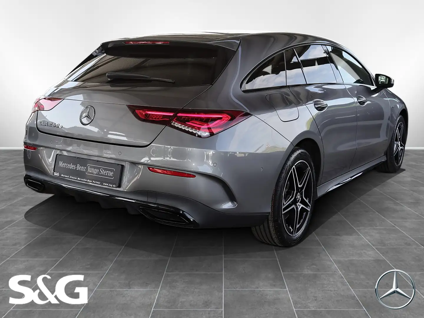 Mercedes-Benz CLA 250 e BURMESTER+MBUX+LED+18" Šedá - 2