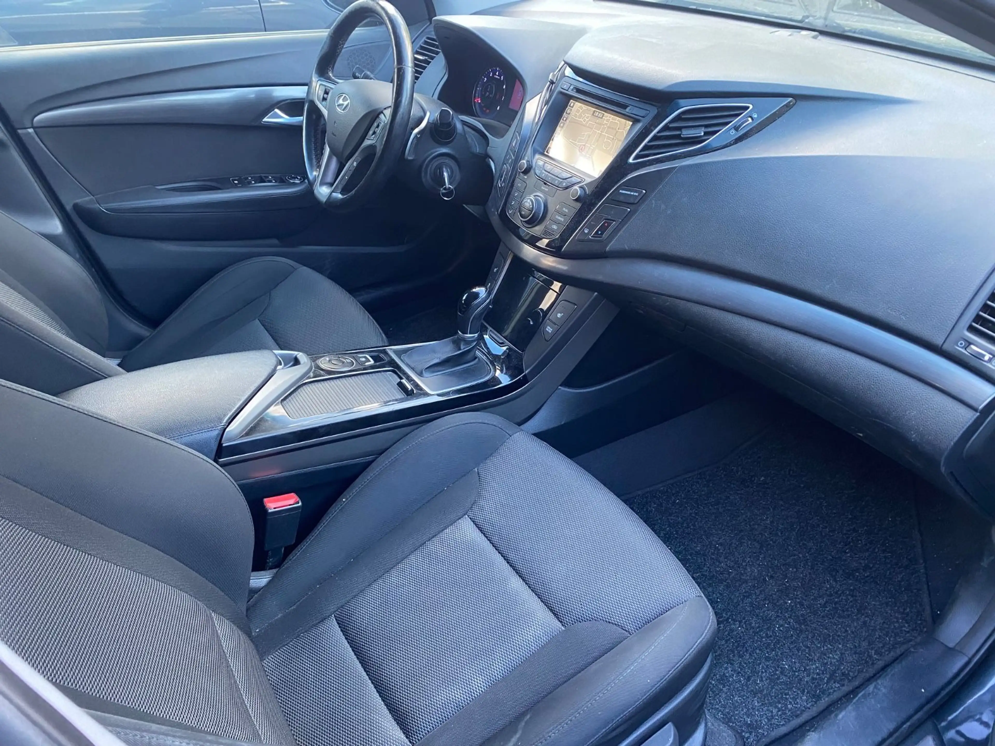 Hyundai i40 cw Trend — photo 8