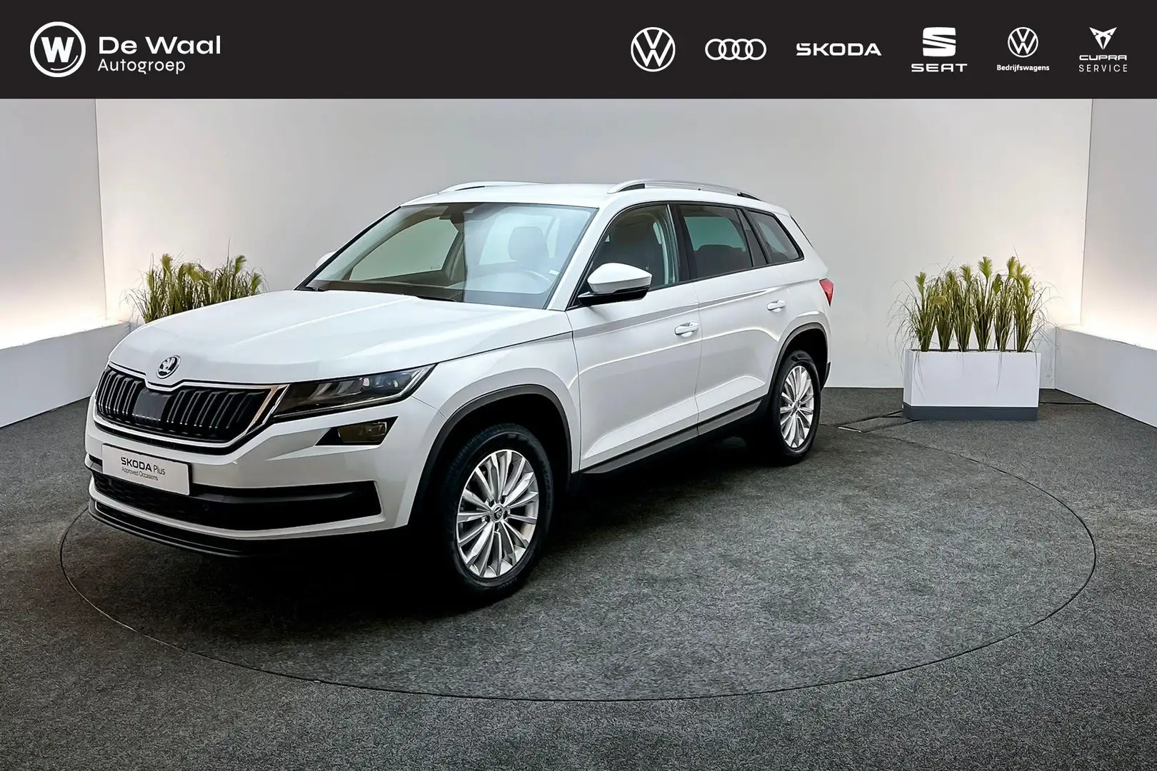 Skoda Kodiaq 1.5 TSI 150pk Business Edition | Trekhaak Zwenkbaa Blanco - 1