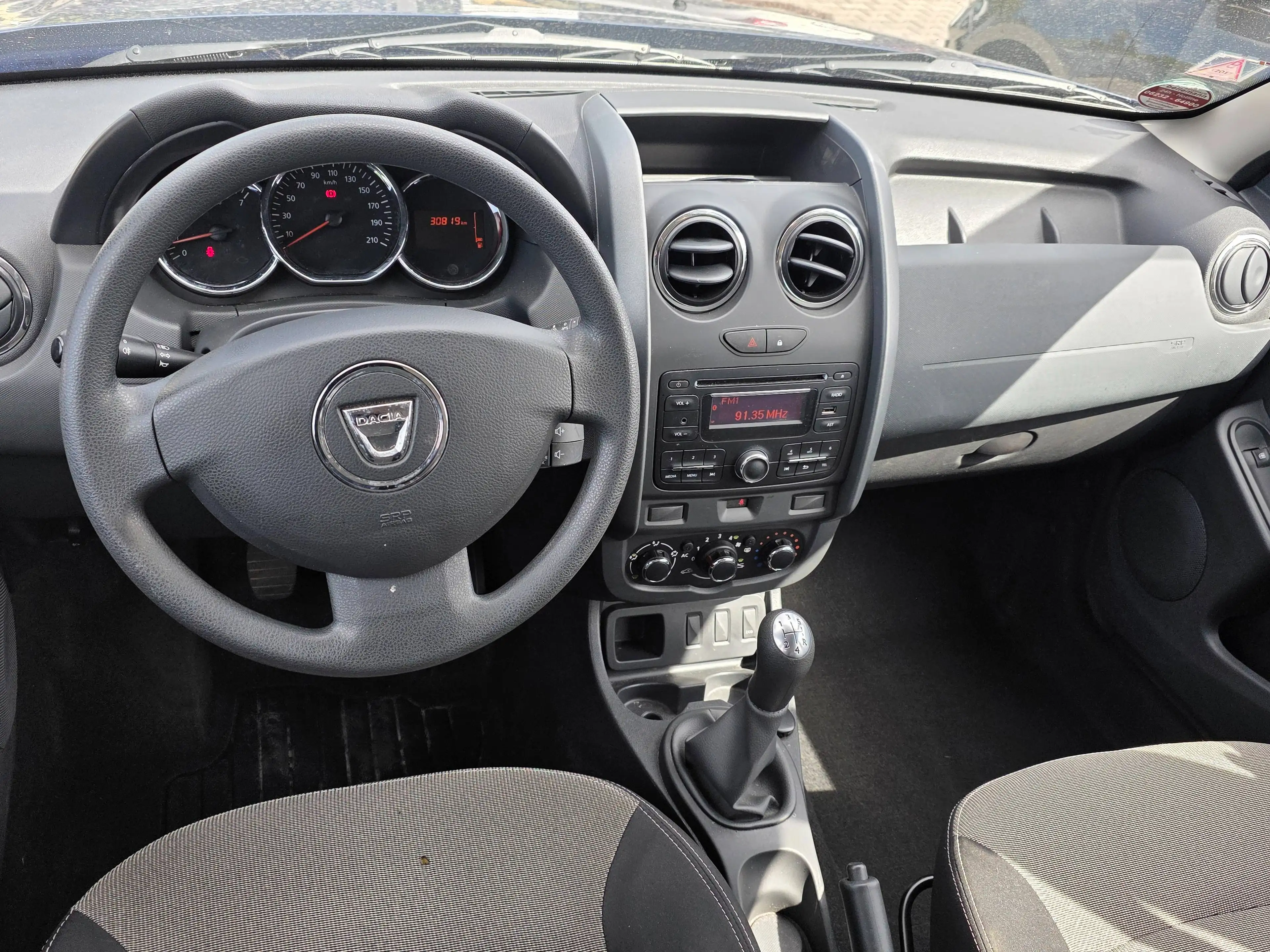 Dacia Duster Duster 1.6 16V 4x2 Ice/1.Ha/Klima/PDC/ZV/Wenigkm/Eu6 — photo 12