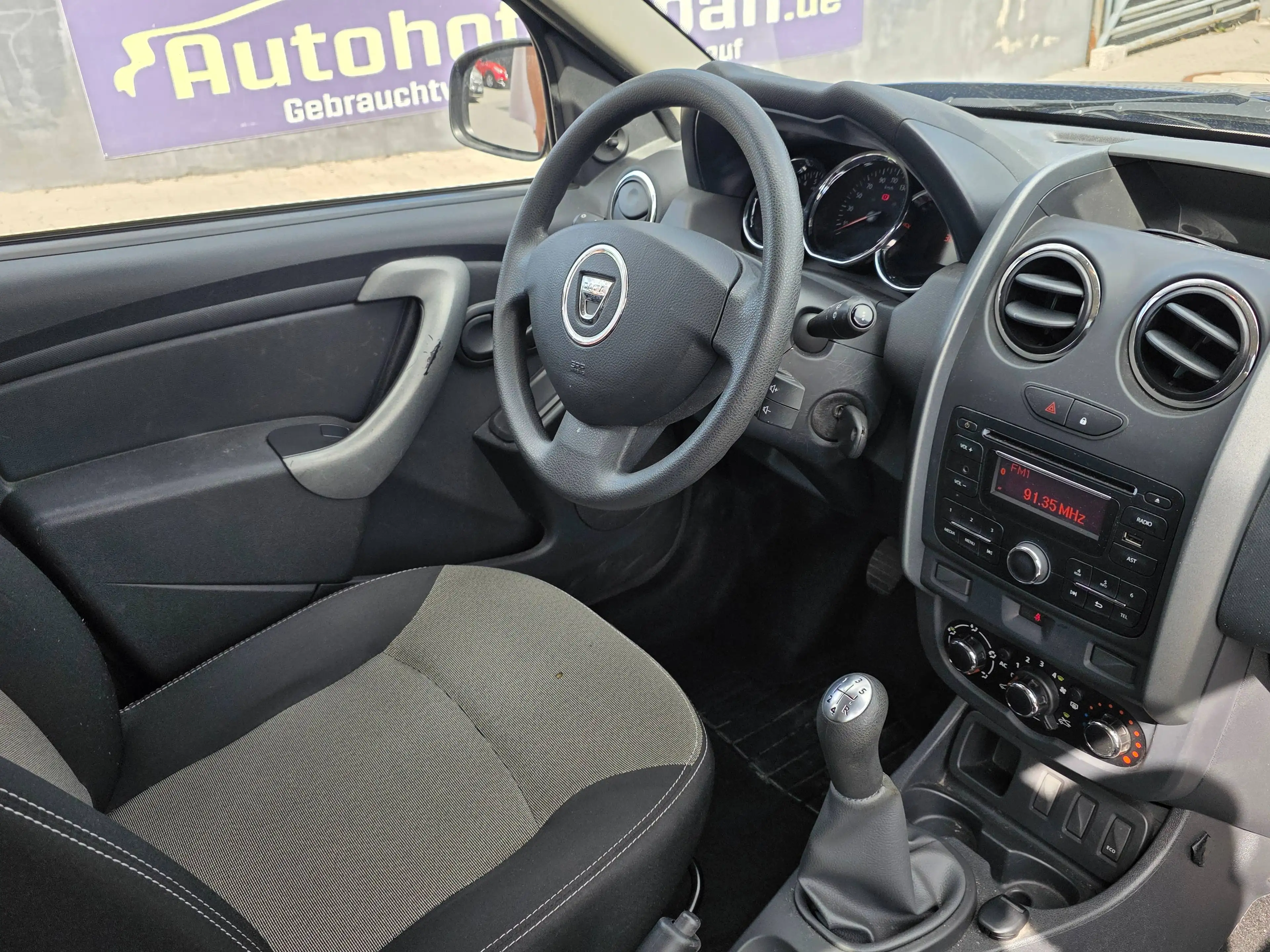 Dacia Duster Duster 1.6 16V 4x2 Ice/1.Ha/Klima/PDC/ZV/Wenigkm/Eu6 — photo 14