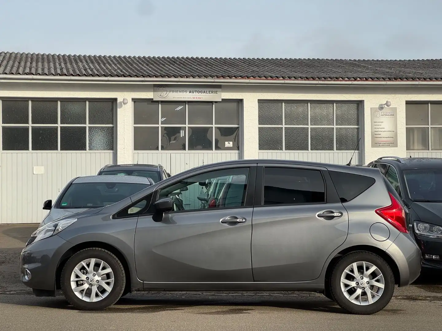 Nissan Note Tekna*Automatik*Top Zustand*Cam*Scheckheft* Grau - 2