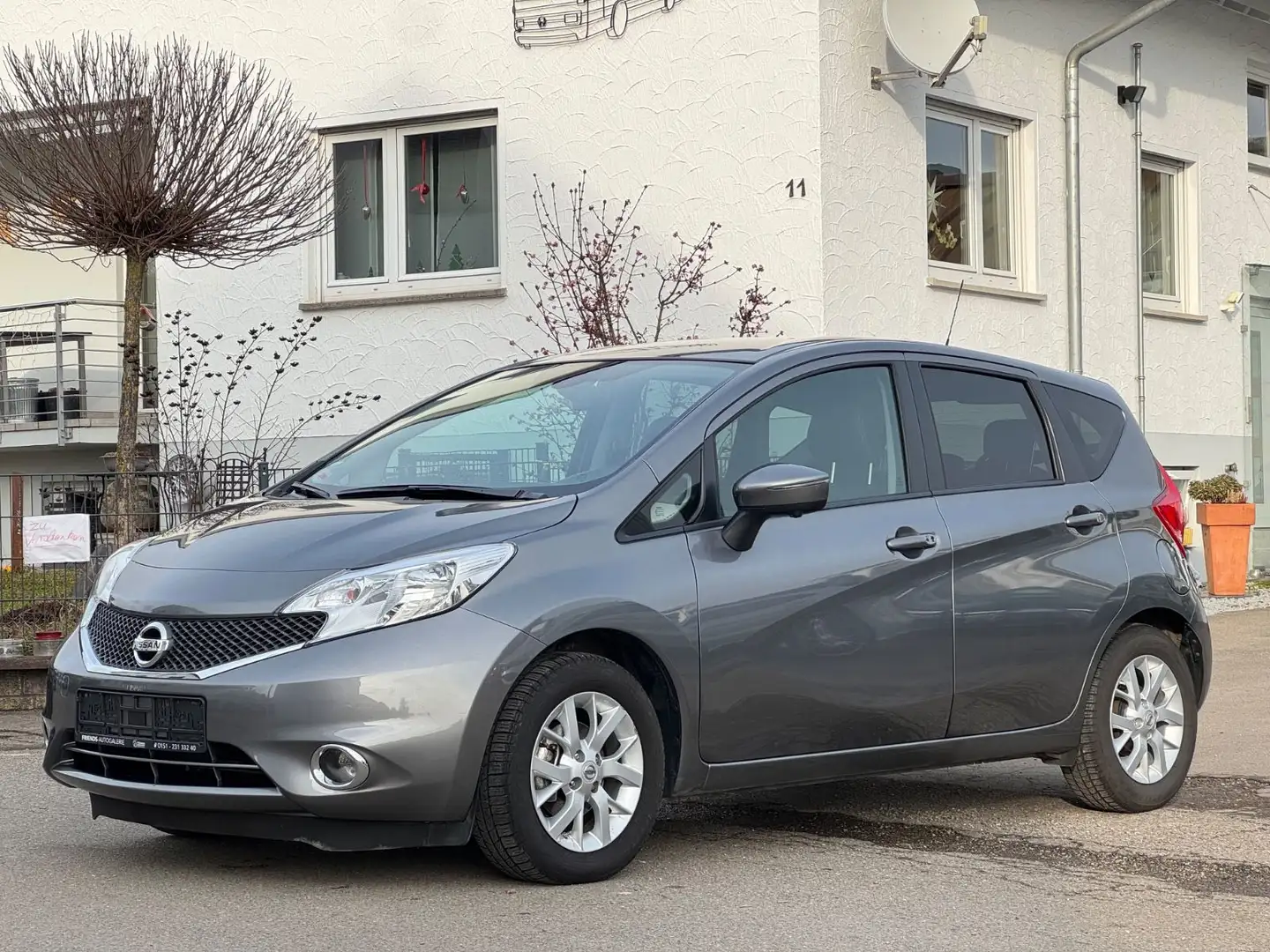 Nissan Note Tekna*Automatik*Top Zustand*Cam*Scheckheft* Grau - 1