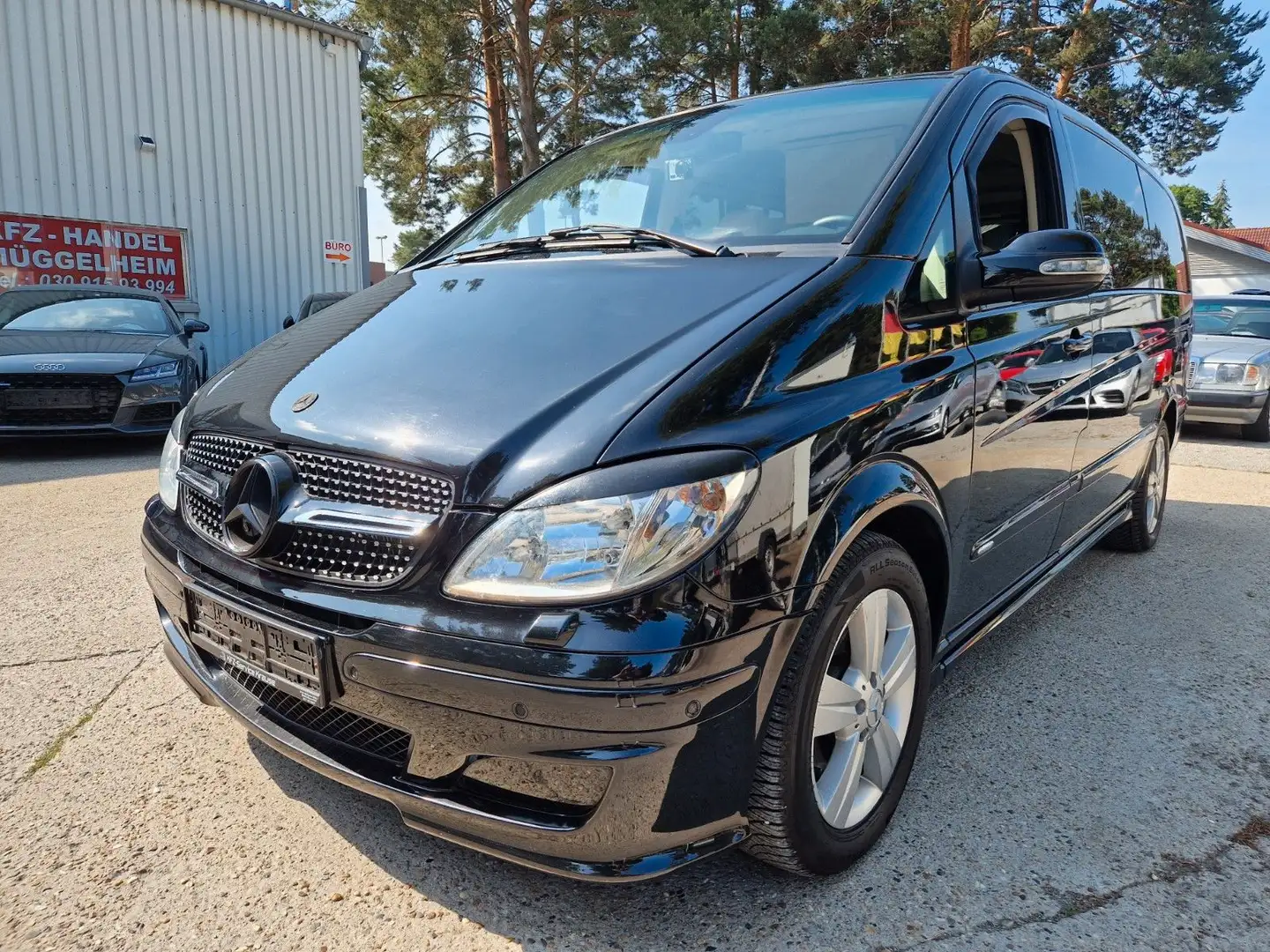 Mercedes-Benz Viano 3.0 CDI X-CLUSIVE LANG AUTOMAT ATM 162TKM Noir - 1