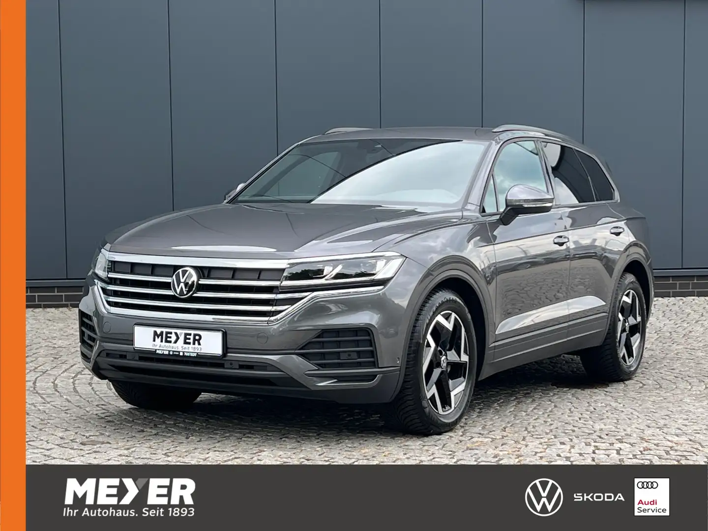 Volkswagen Touareg 3.0 TDI 4Motion *AHK, Luftfederung, 19"-LM* Grau - 1