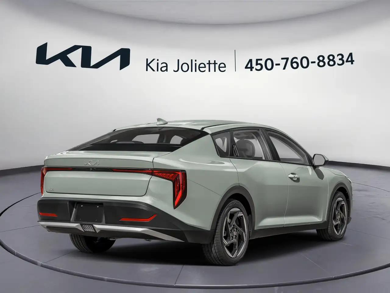 Kia K4 снимка Kia K4